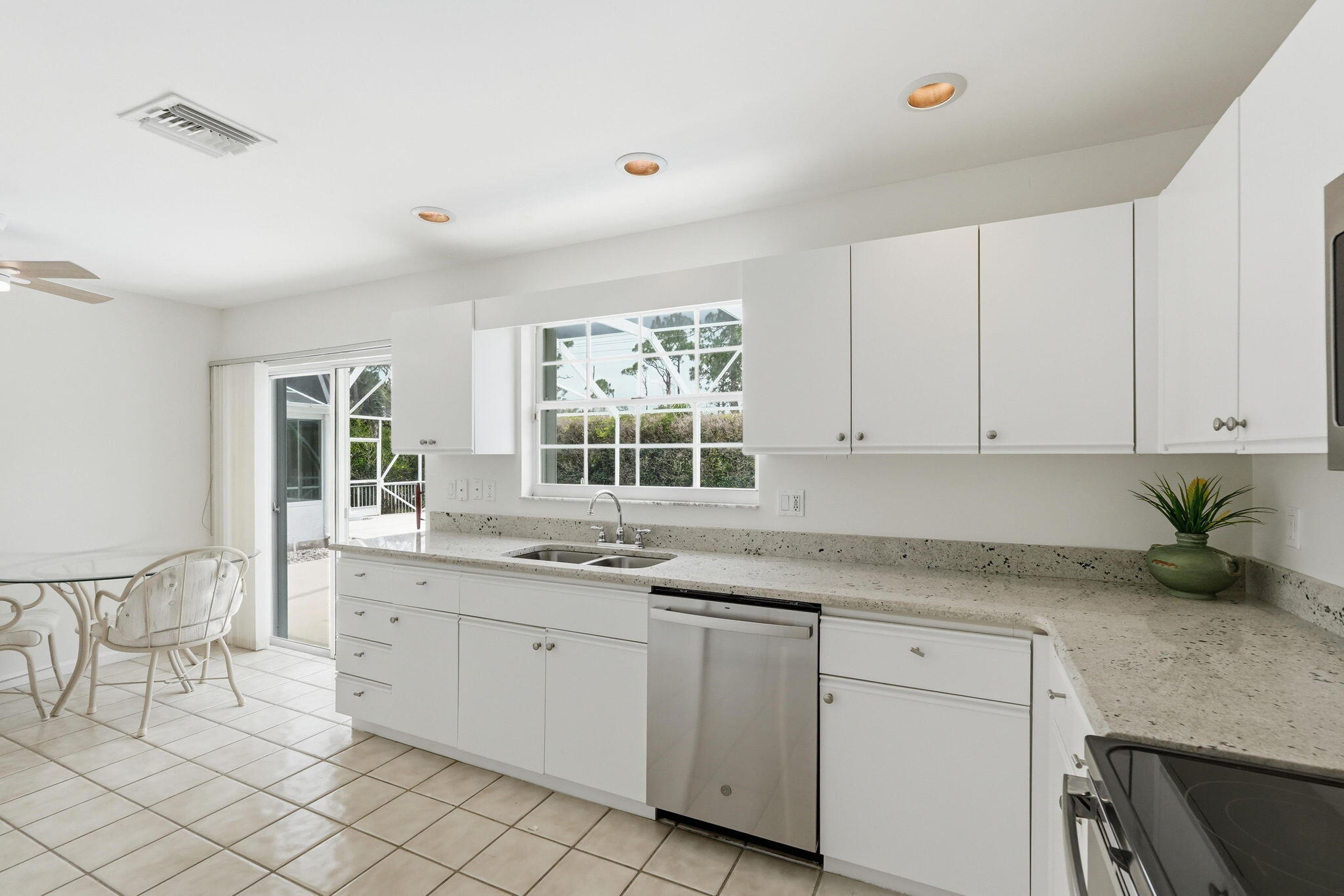 NORTH PASSAGE - Residential