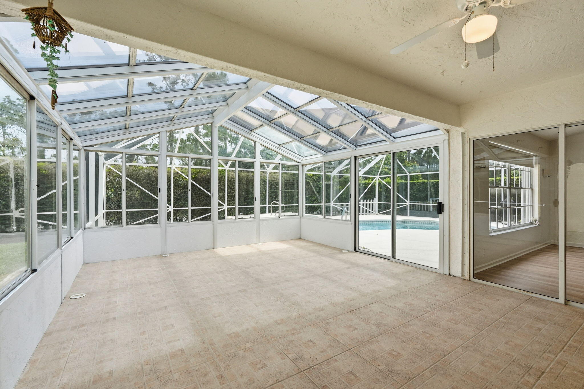 NORTH PASSAGE - Residential