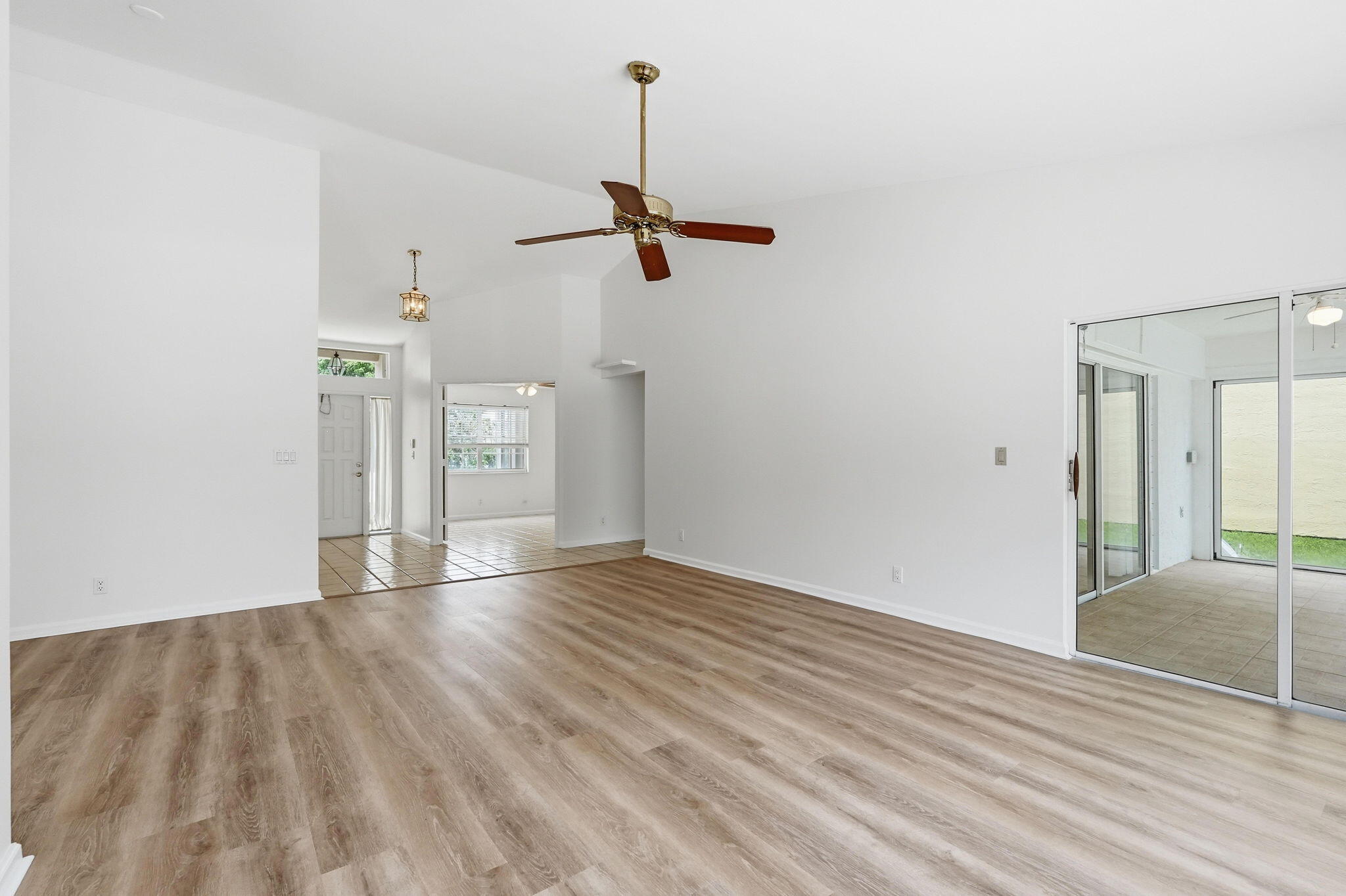 NORTH PASSAGE - Residential