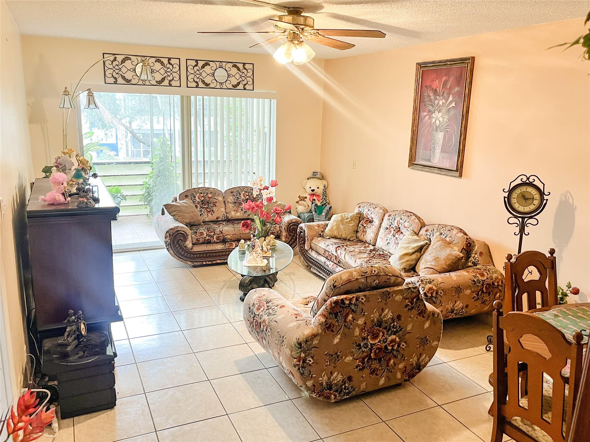 Holiday Springs - Residential
