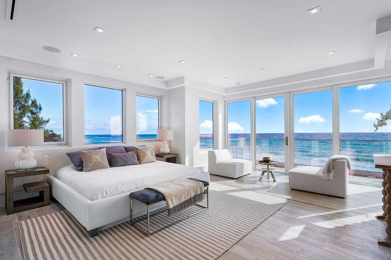 YACHT HOUSE CONDO - Residential