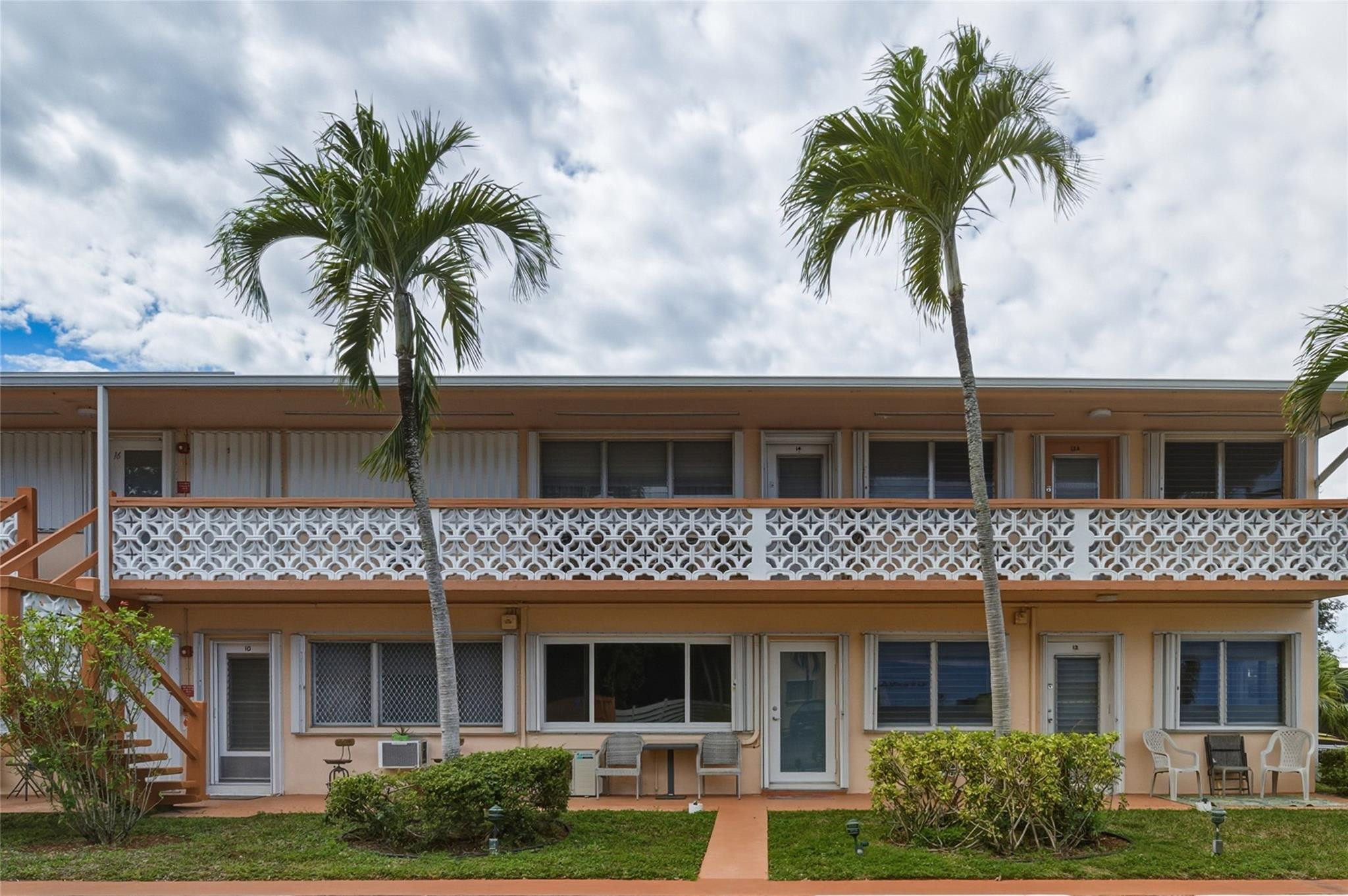 ROLEN LAKE GARDENS - Residential