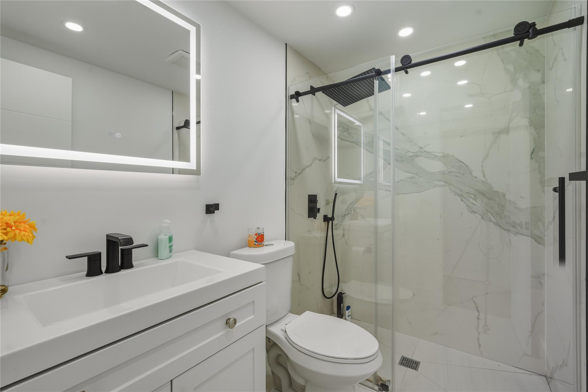 ROLEN LAKE GARDENS - Residential
