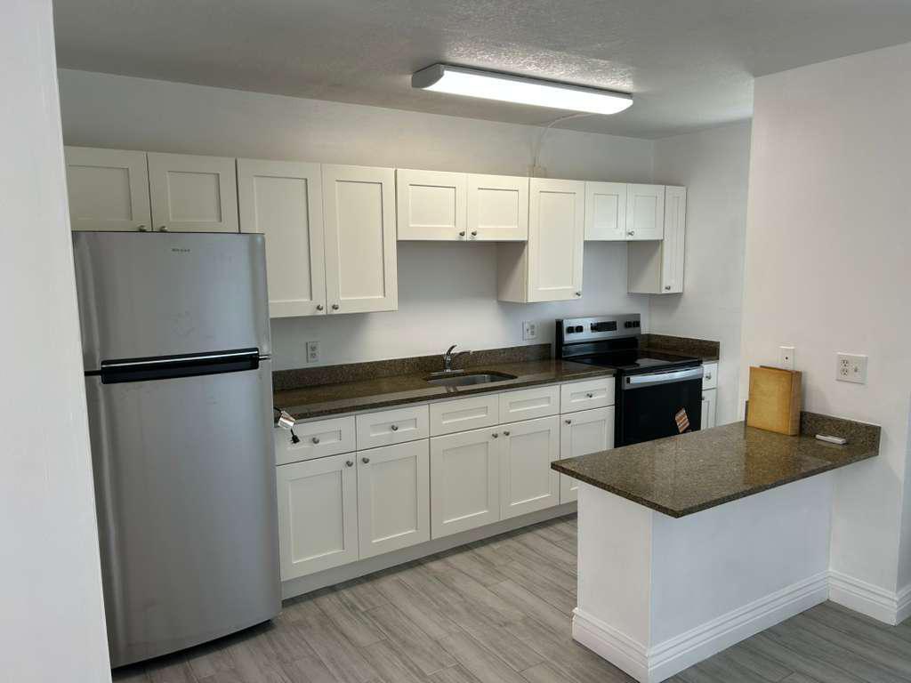 SIERRA CONDO APARTMENTS - Residential