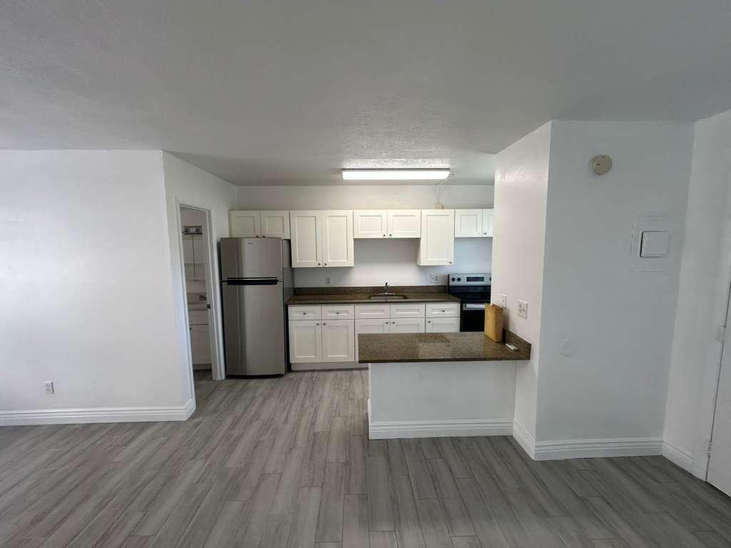 SIERRA CONDO APARTMENTS - Residential