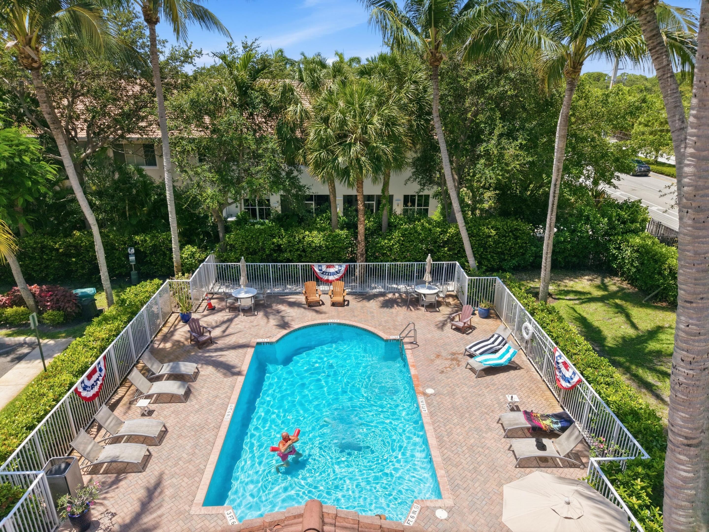 OCEAN CAY - Residential