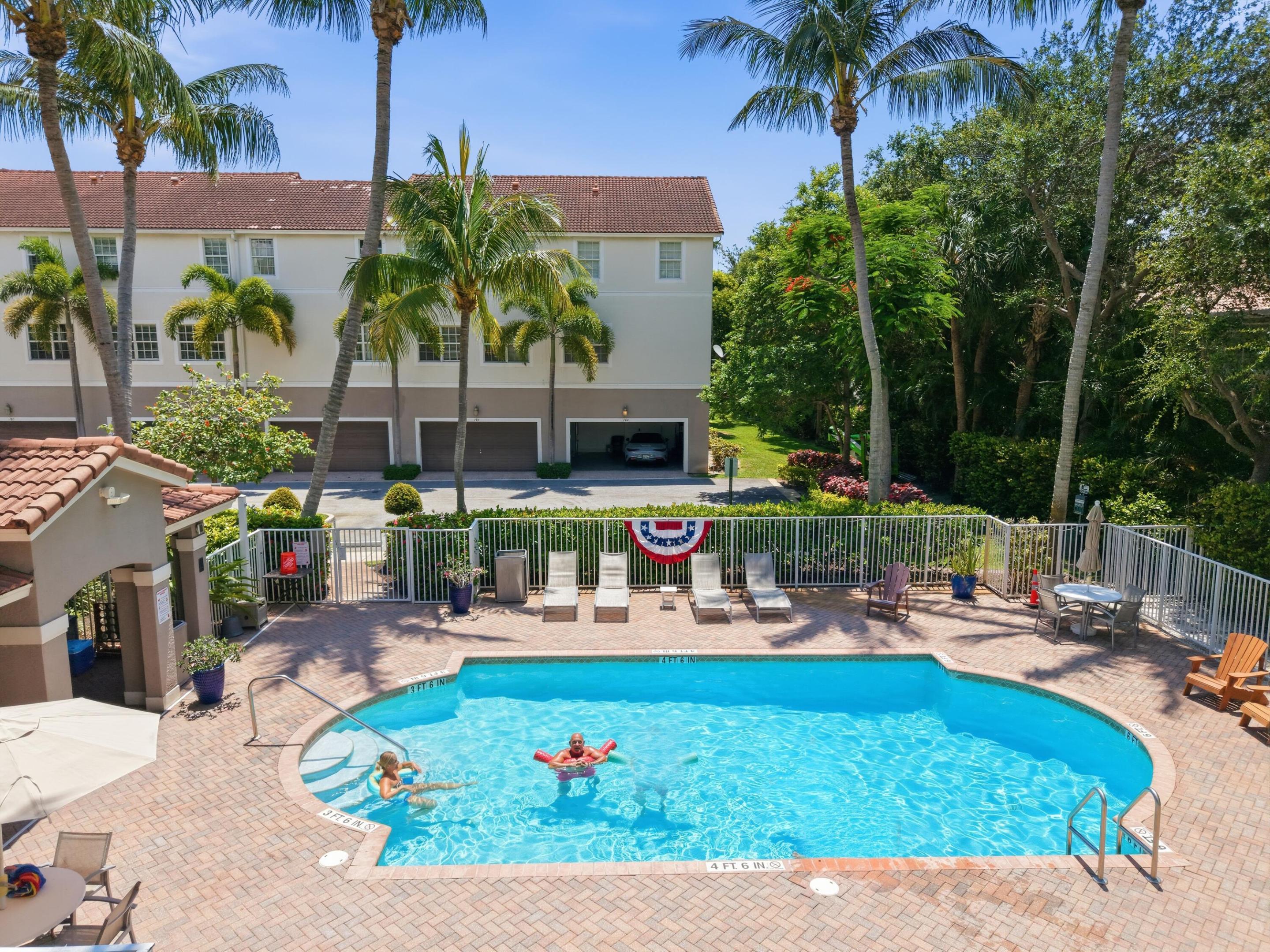 OCEAN CAY - Residential