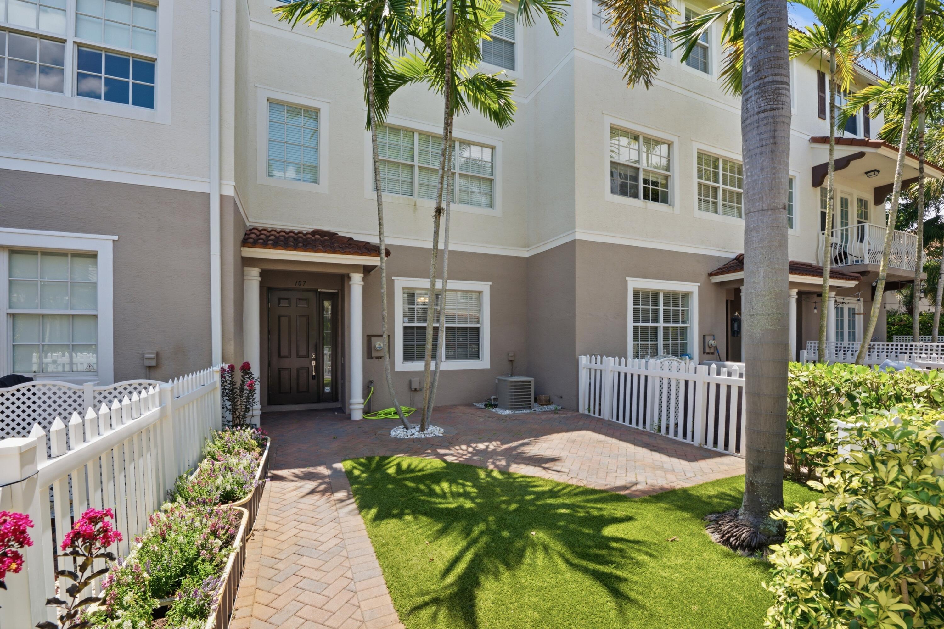 OCEAN CAY - Residential