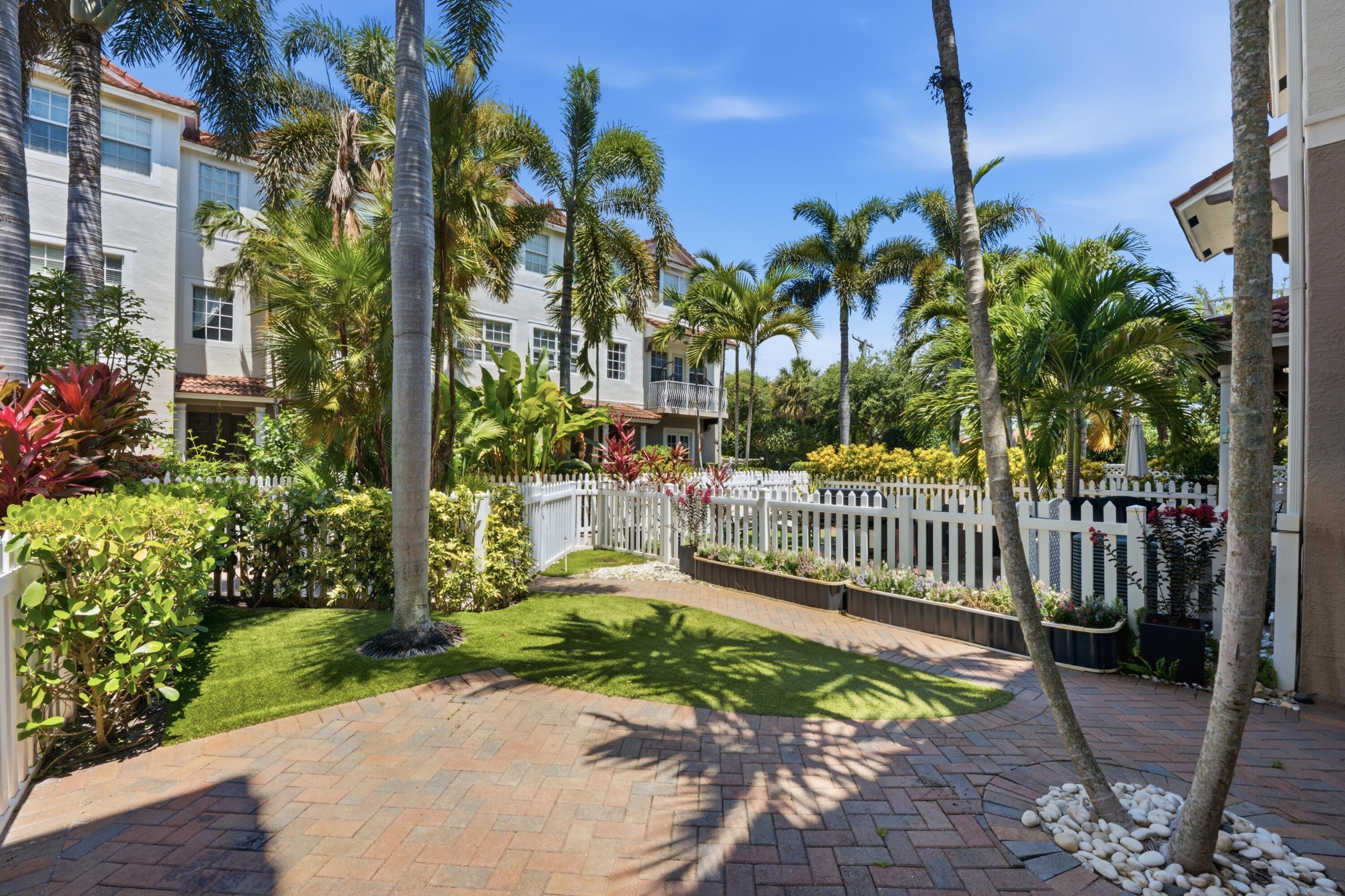OCEAN CAY - Residential
