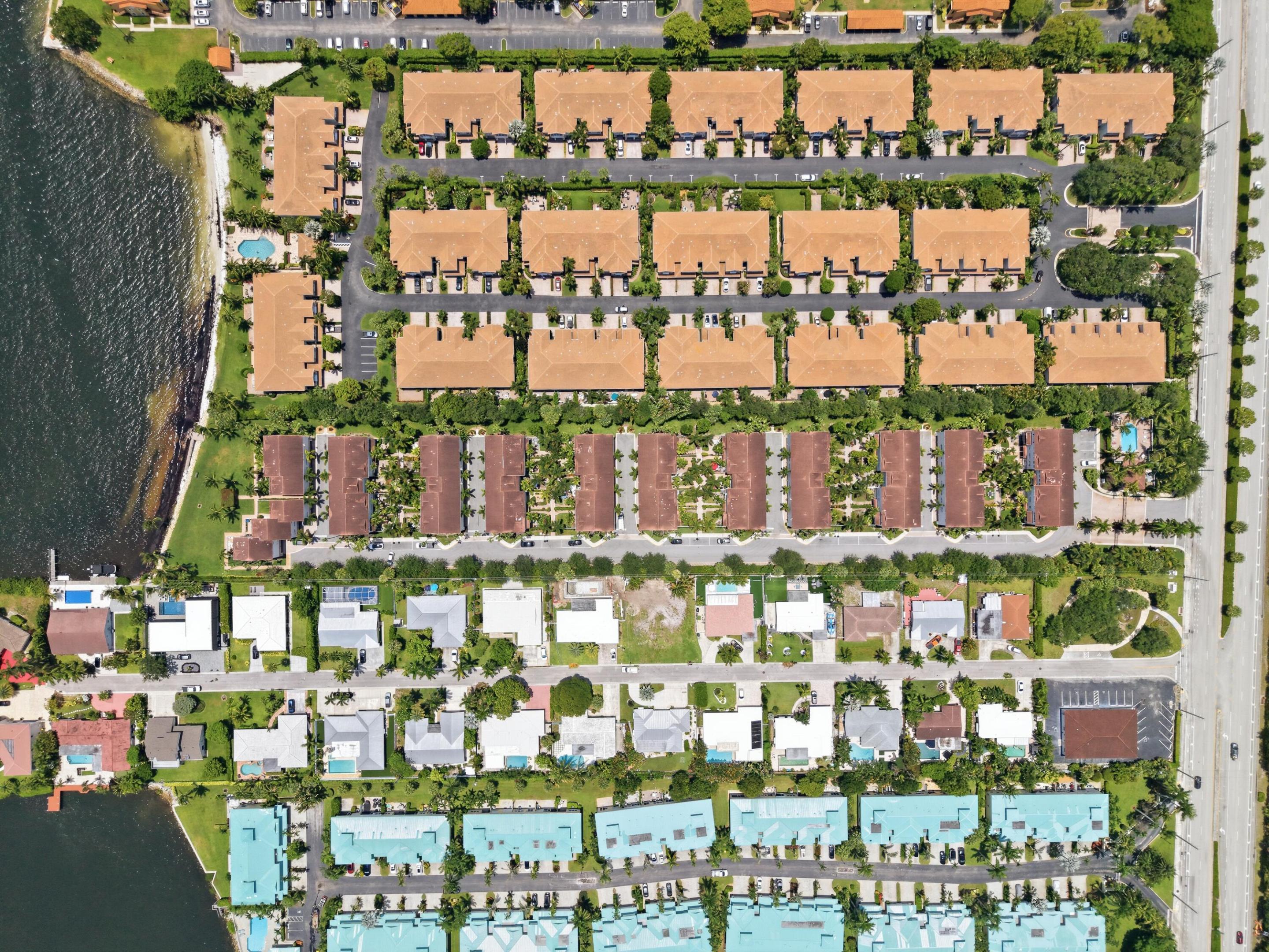 OCEAN CAY - Residential