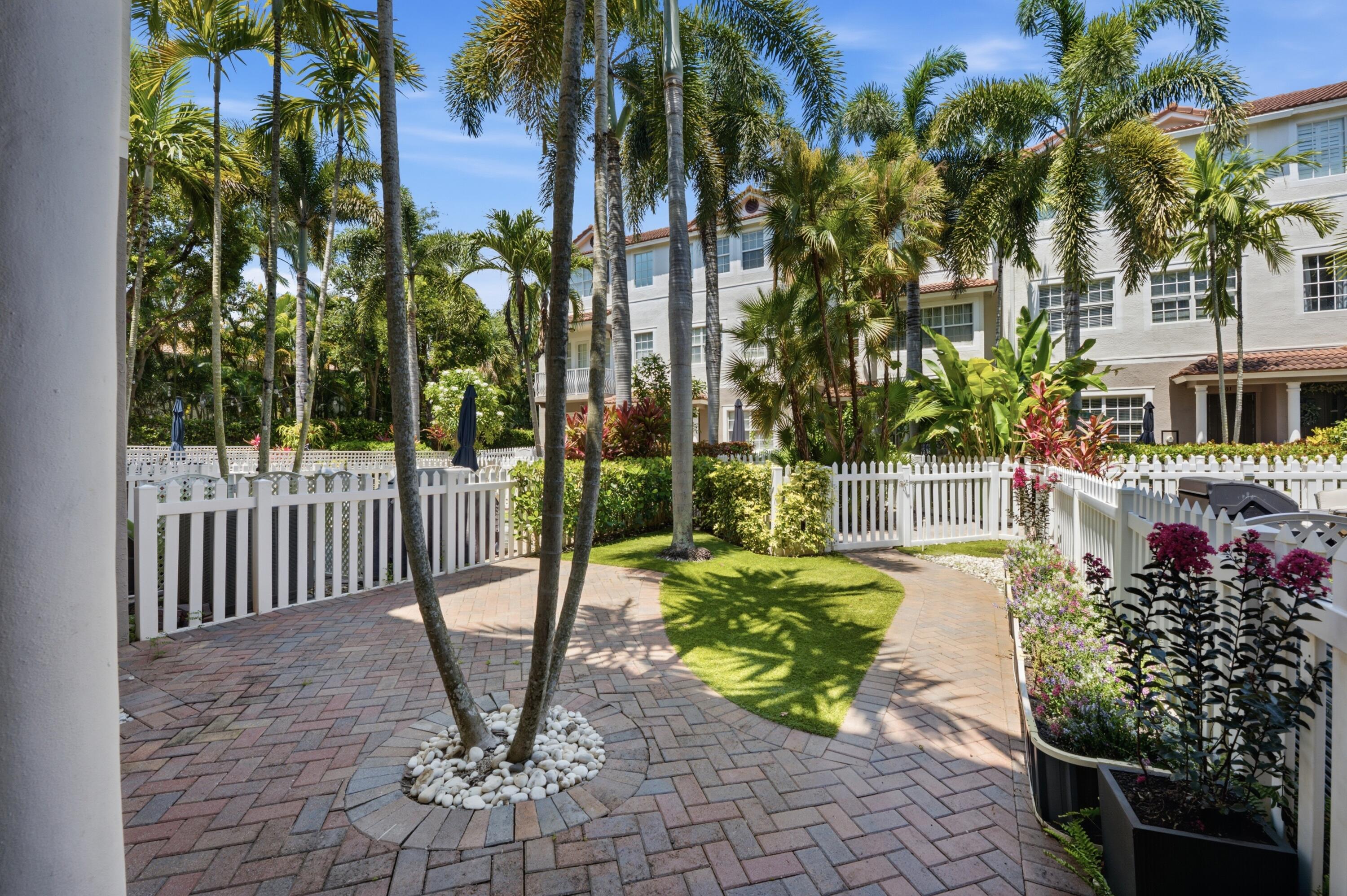 OCEAN CAY - Residential