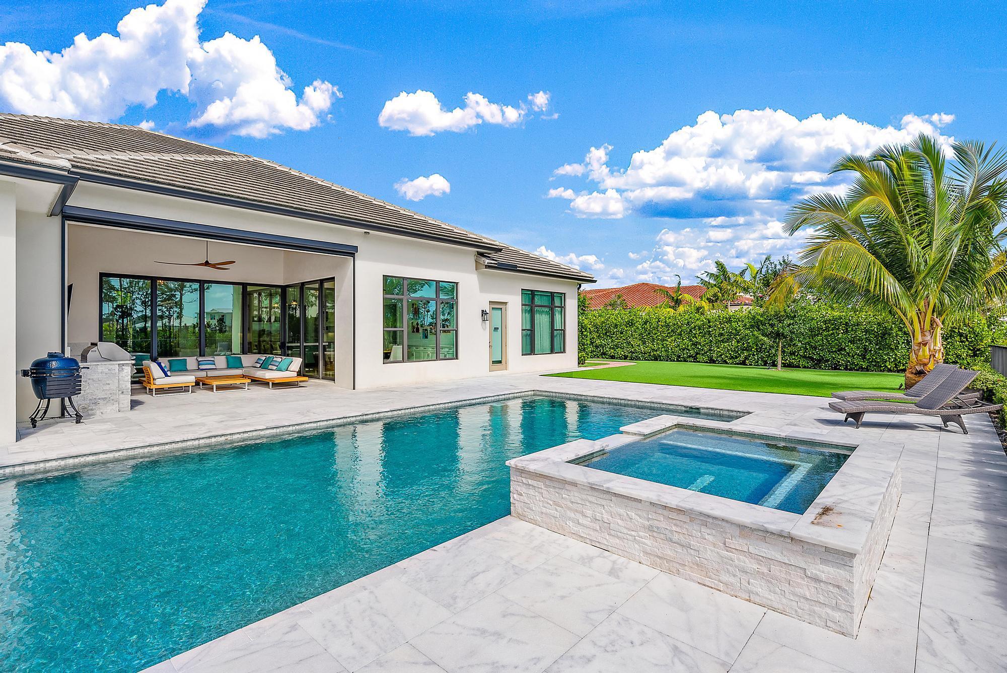 PENNOCK PRESERVE (AKA PRADO) - Residential