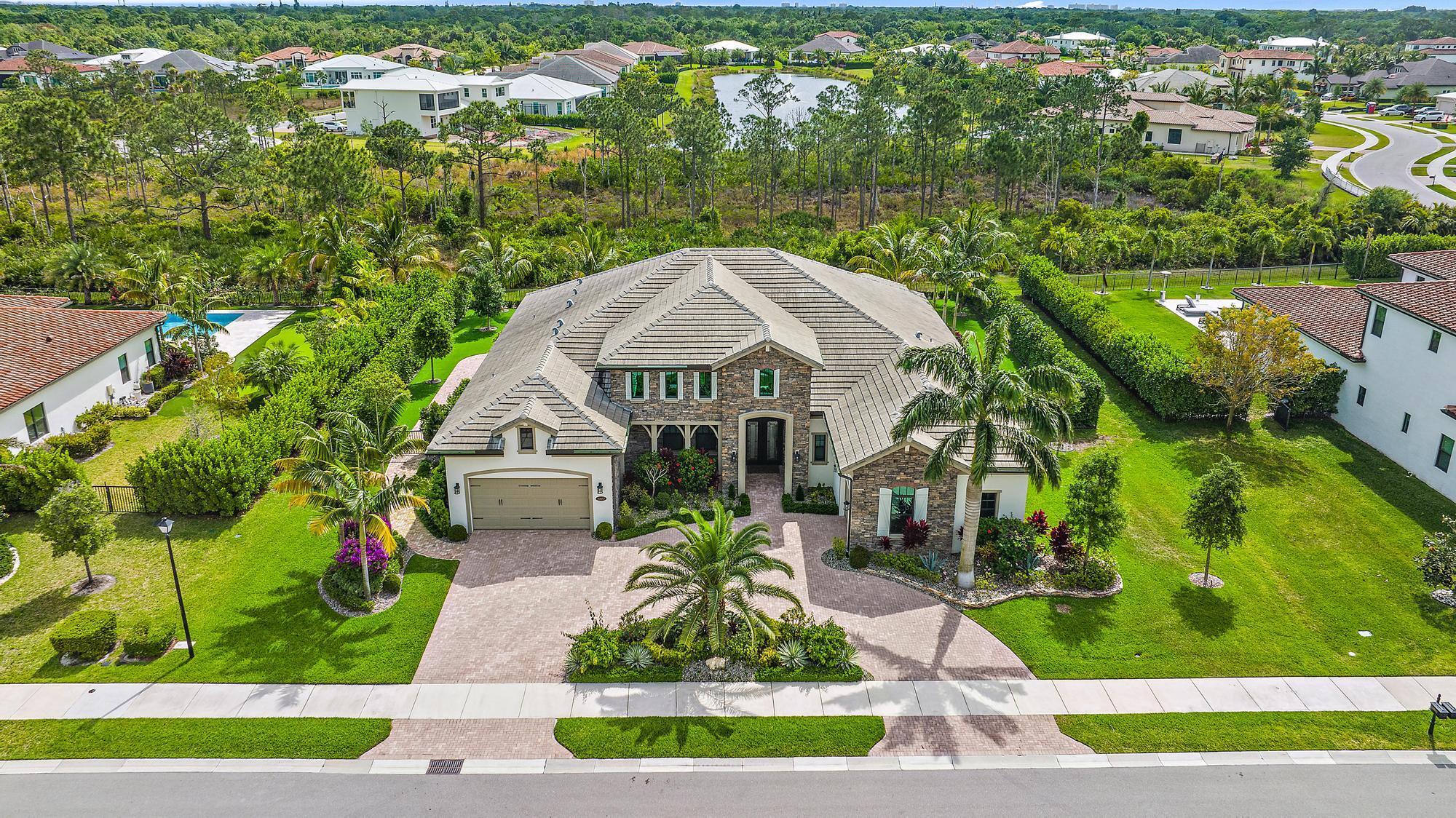 PENNOCK PRESERVE (AKA PRADO) - Residential