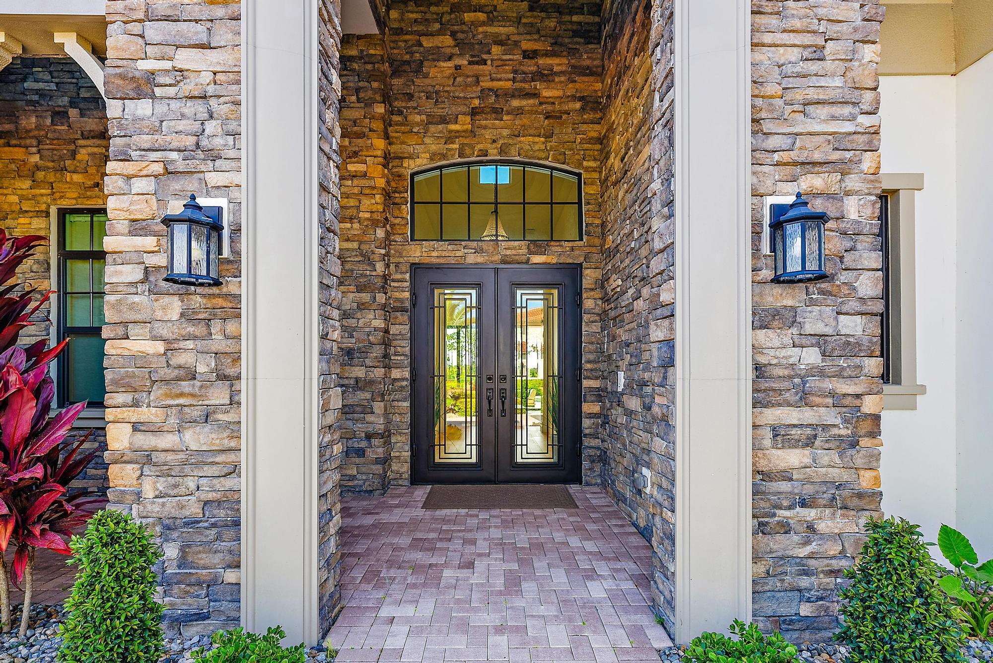 PENNOCK PRESERVE (AKA PRADO) - Residential