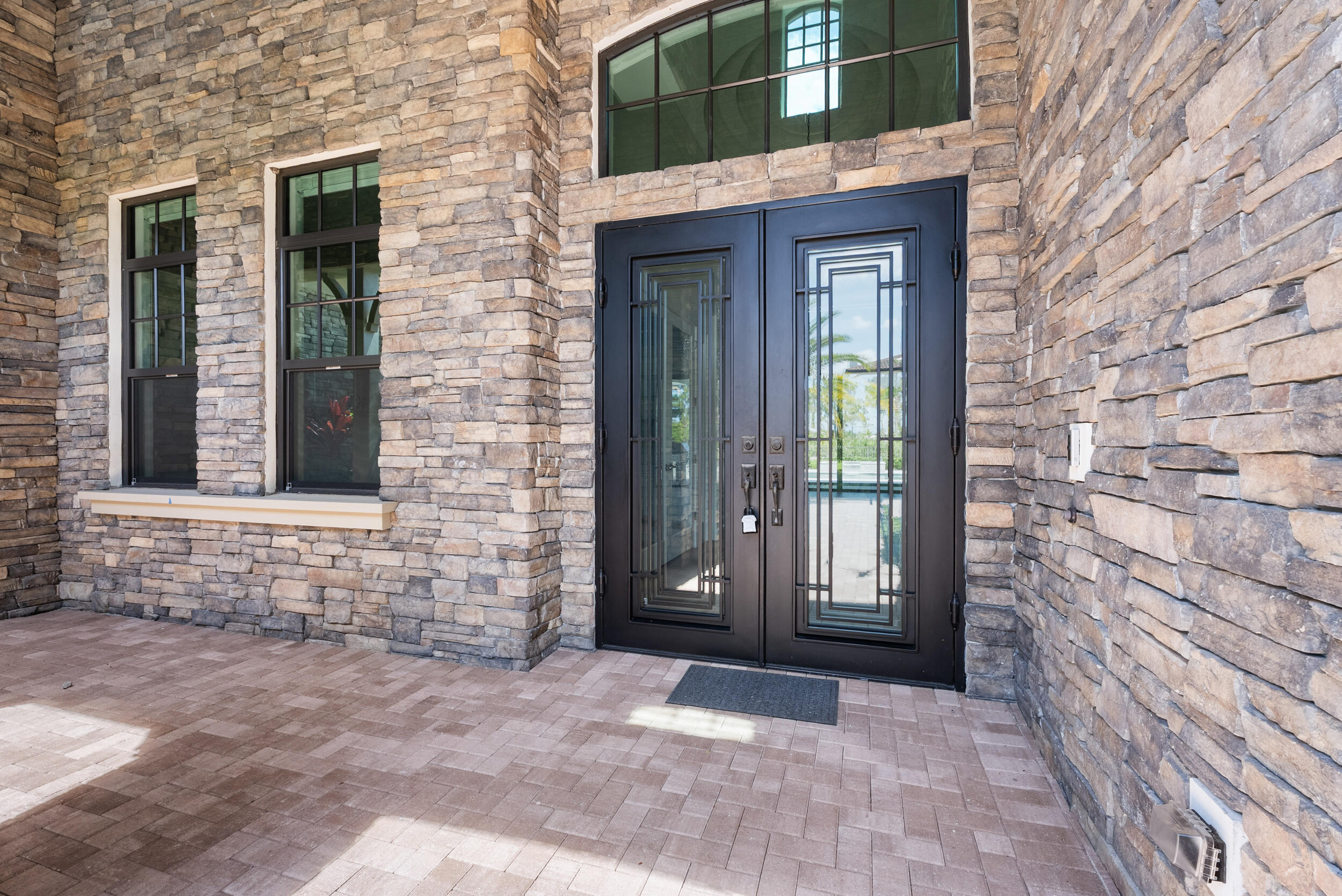 PENNOCK PRESERVE (AKA PRADO) - Residential
