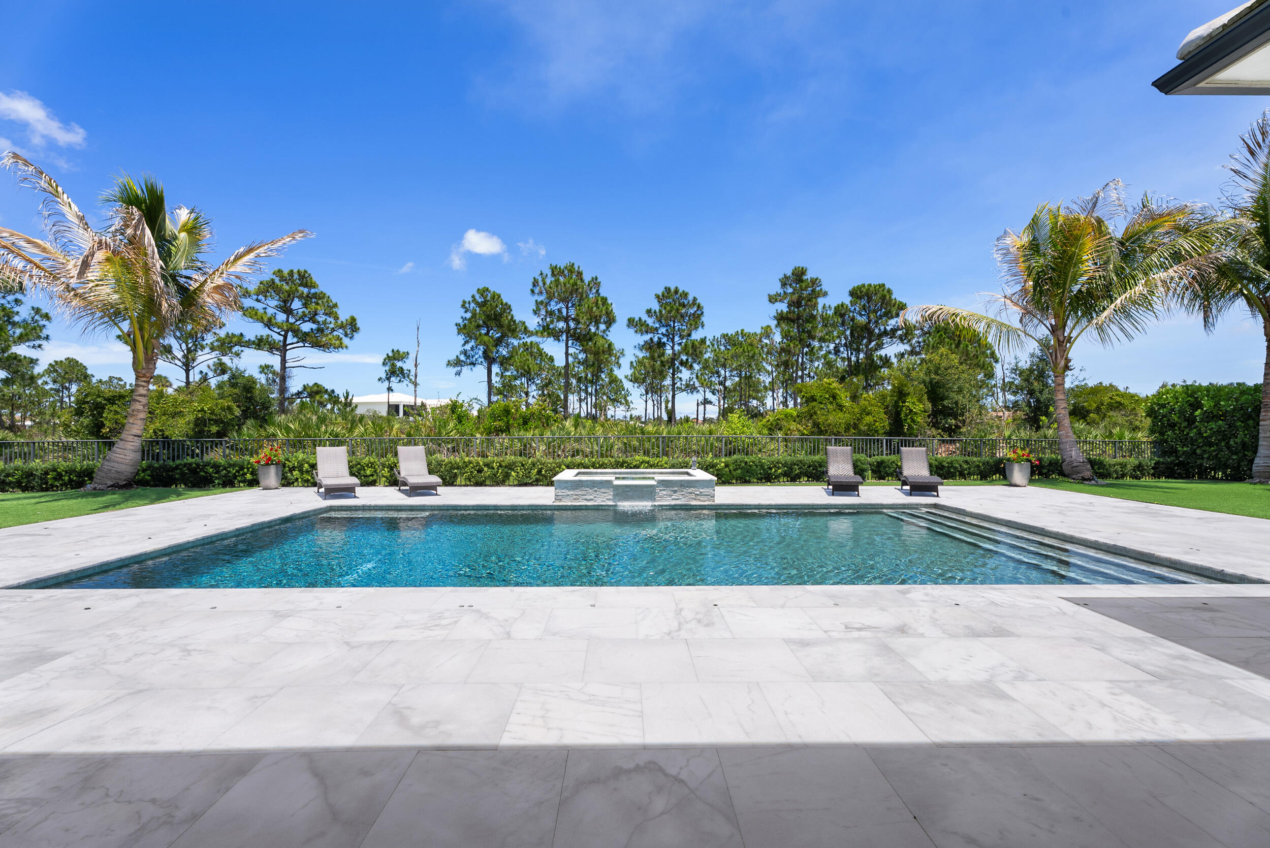 PENNOCK PRESERVE (AKA PRADO) - Residential