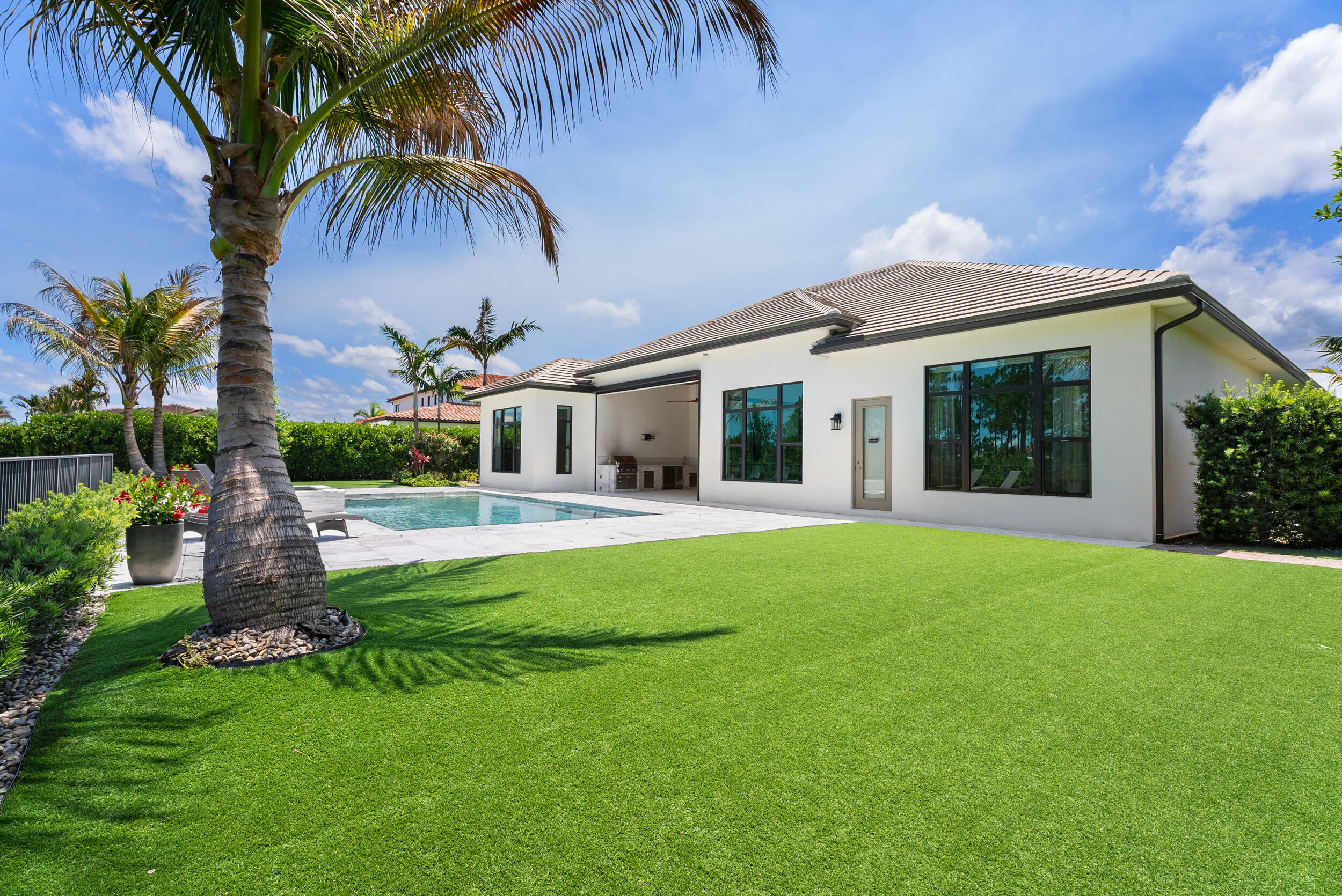 PENNOCK PRESERVE (AKA PRADO) - Residential