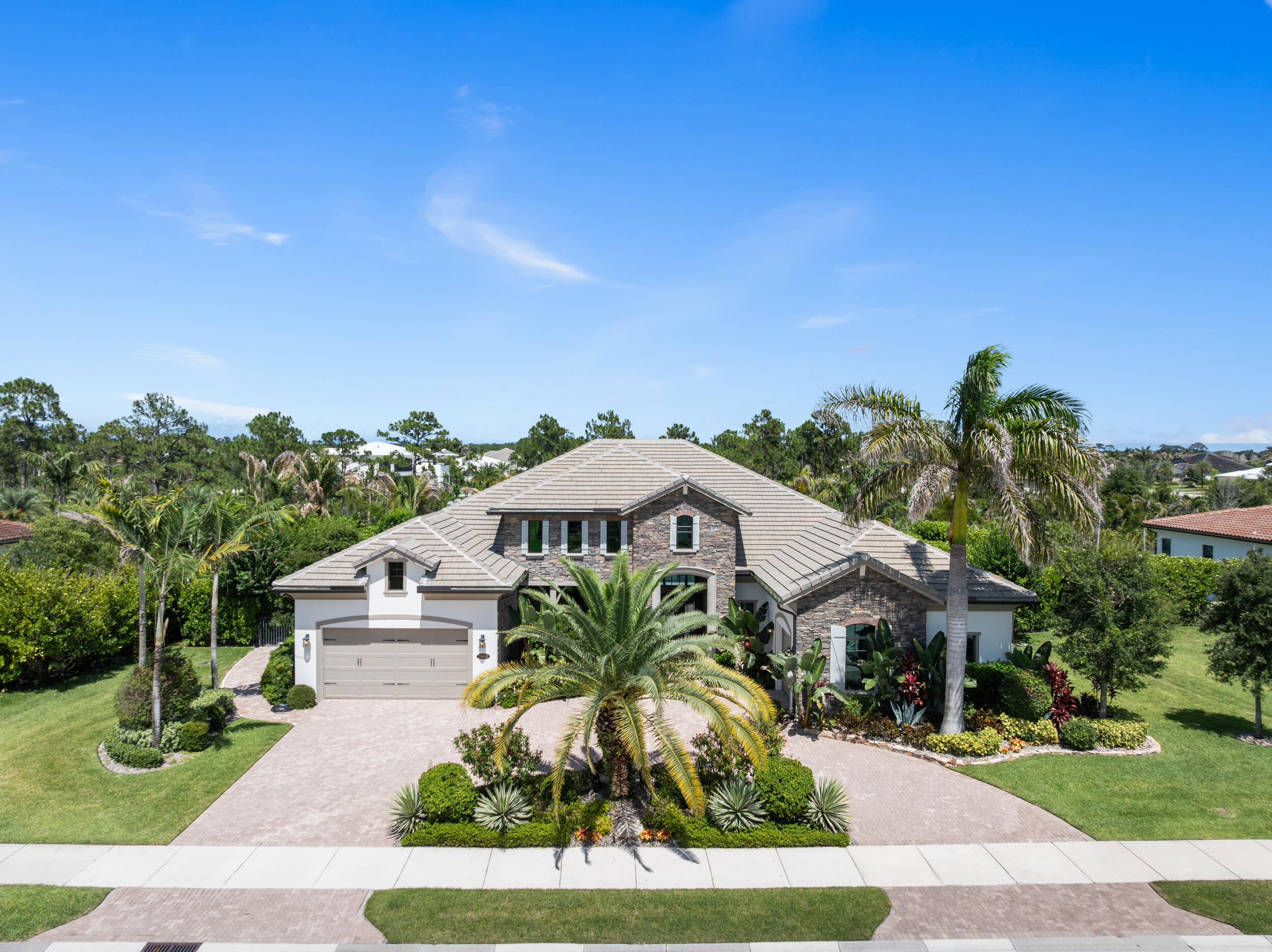 PENNOCK PRESERVE (AKA PRADO) - Residential