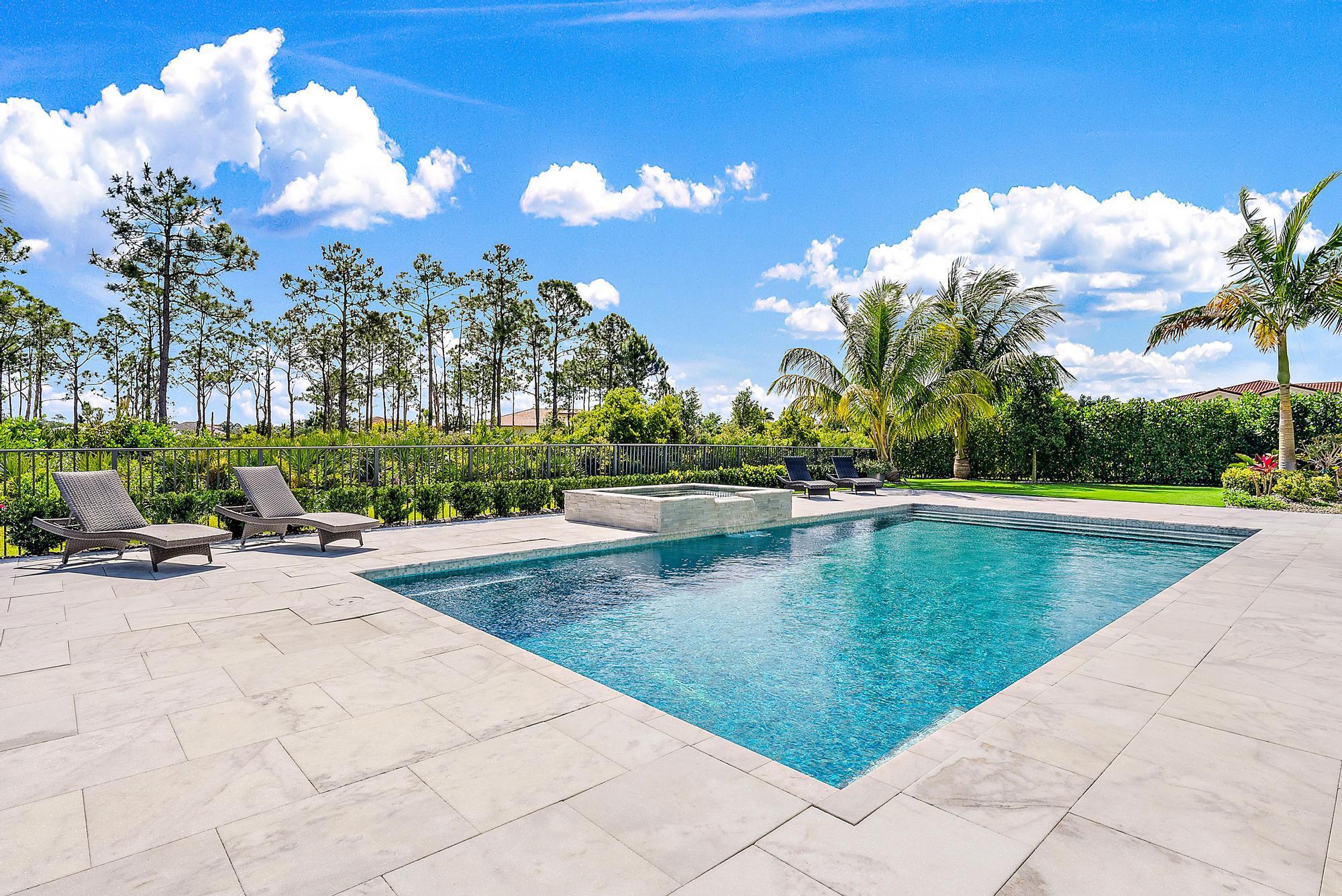 PENNOCK PRESERVE (AKA PRADO) - Residential