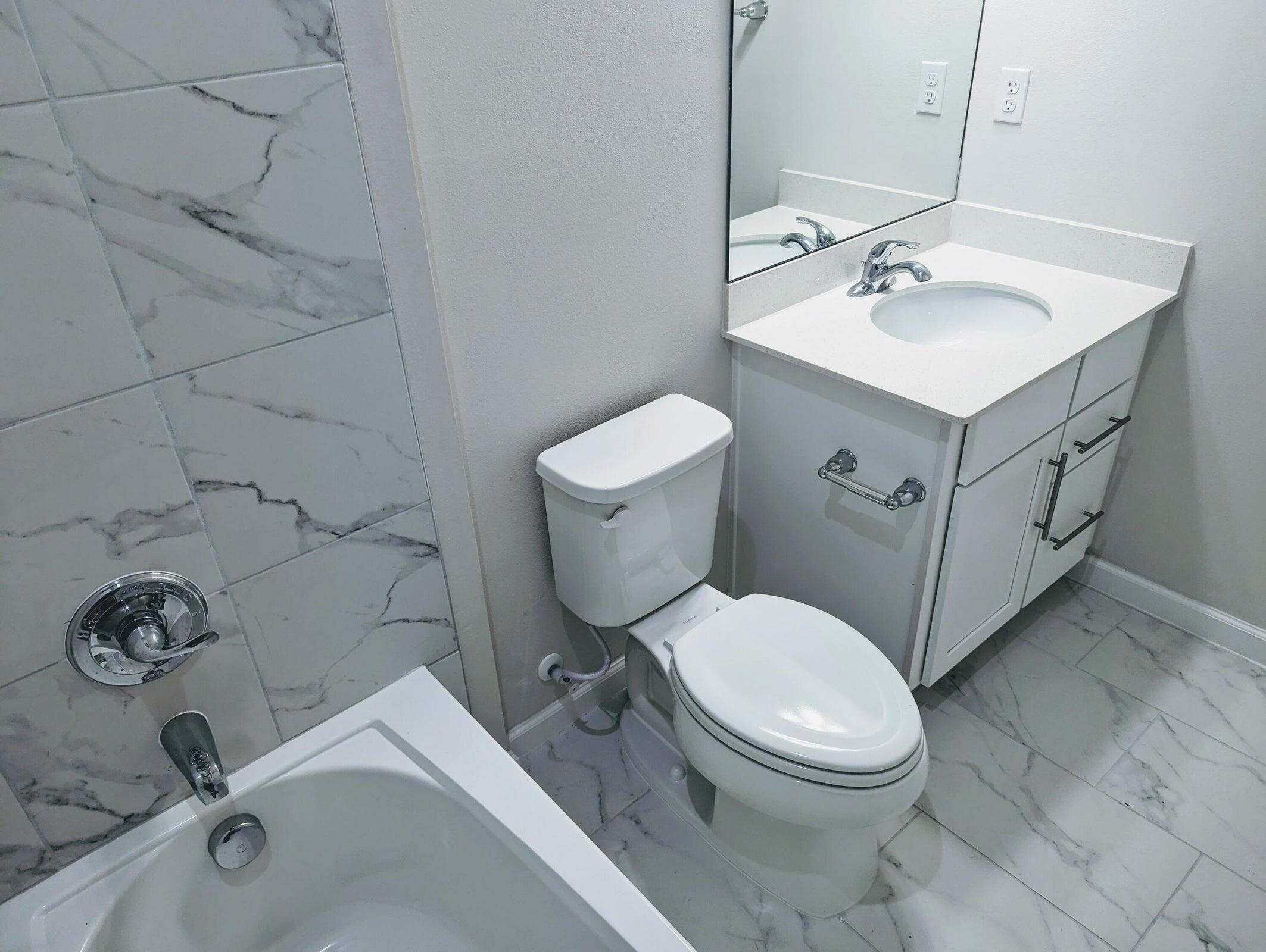 VERANO SOUTH PUD 1 - POD C - PLAT NO. 4 - Residential Lease