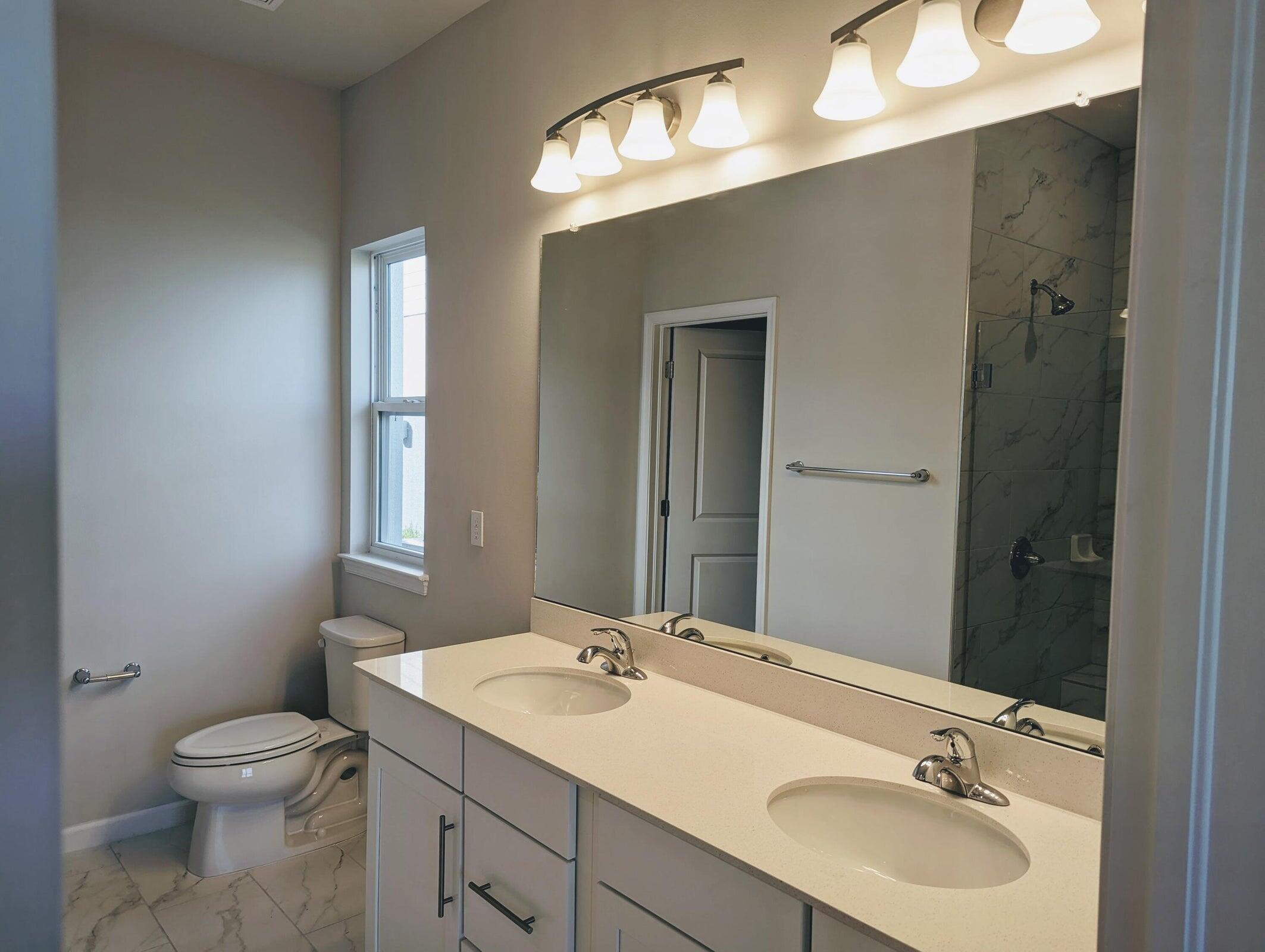 VERANO SOUTH PUD 1 - POD C - PLAT NO. 4 - Residential Lease