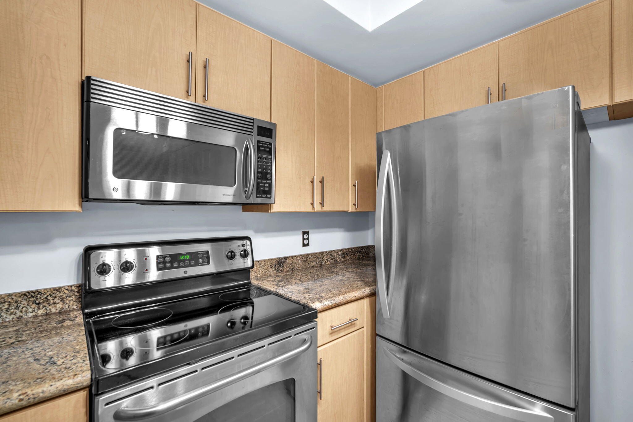 LAUDERDALE ONE CONDO - Residential