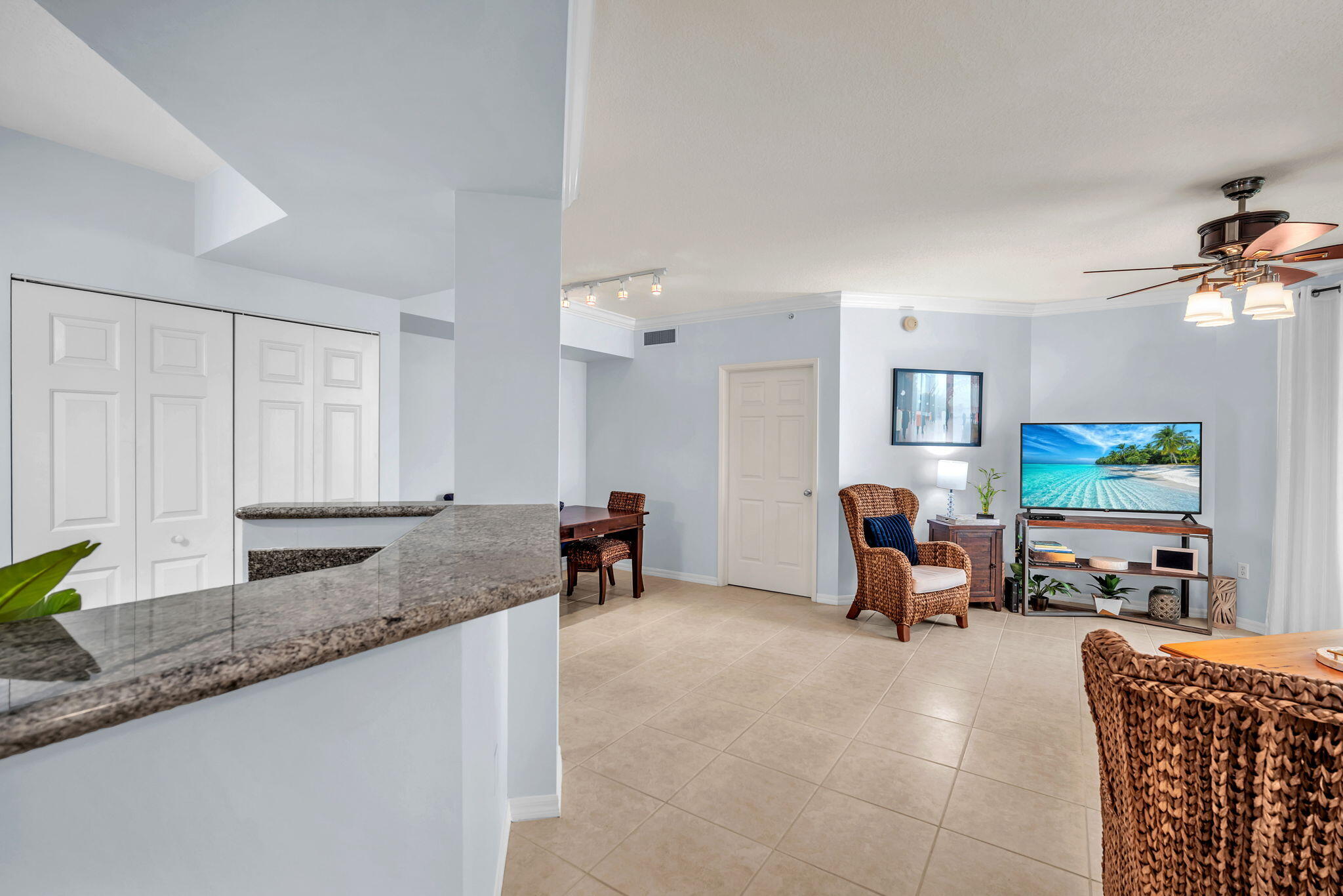 LAUDERDALE ONE CONDO - Residential