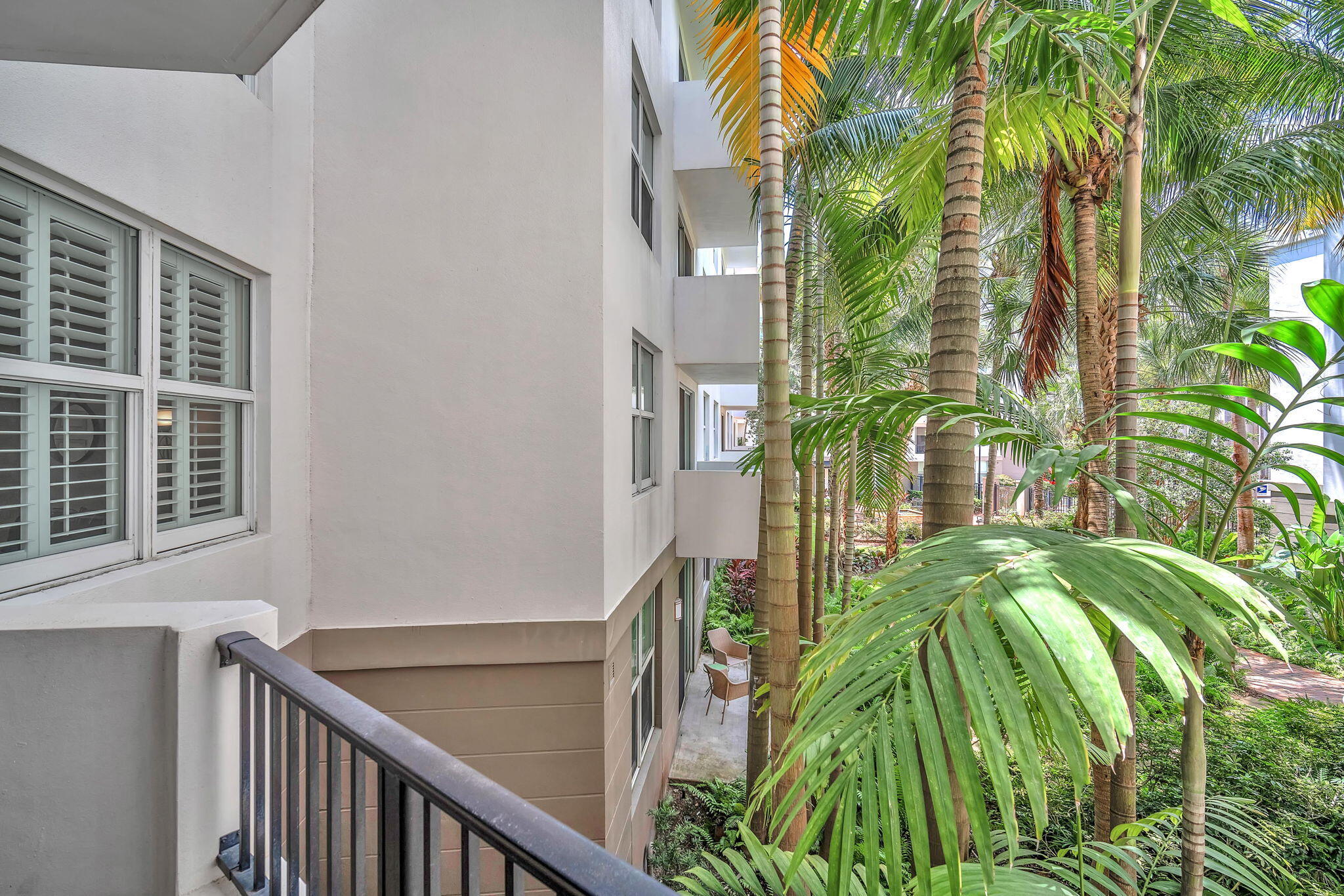 LAUDERDALE ONE CONDO - Residential