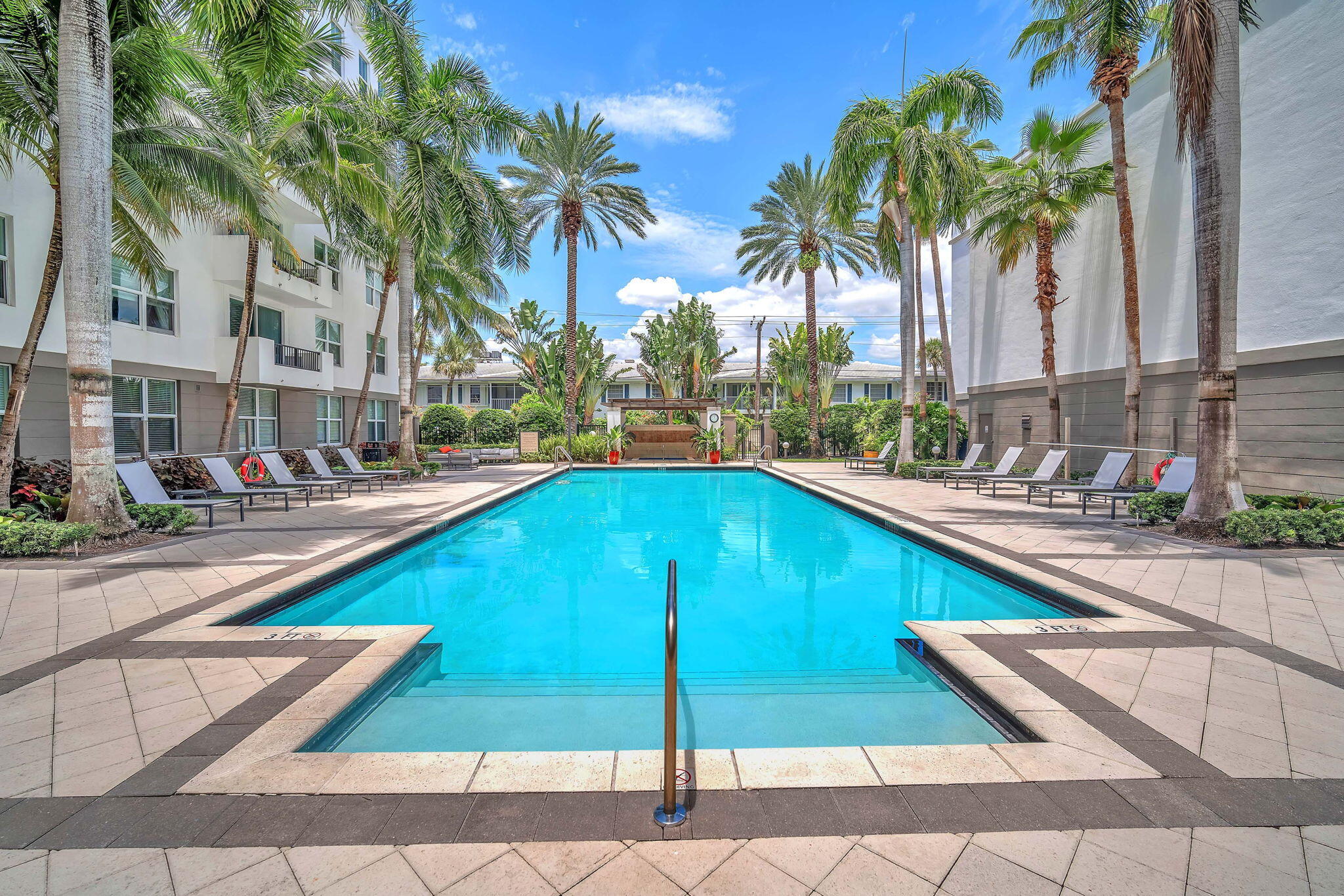 LAUDERDALE ONE CONDO - Residential