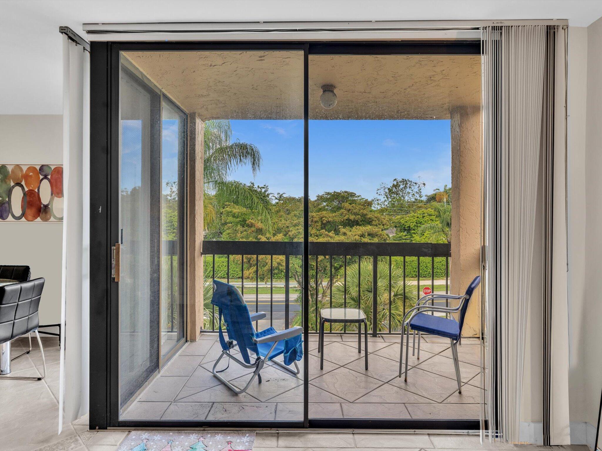 LAVERS DELRAY RACQUET CLUB CONDO - Residential Lease