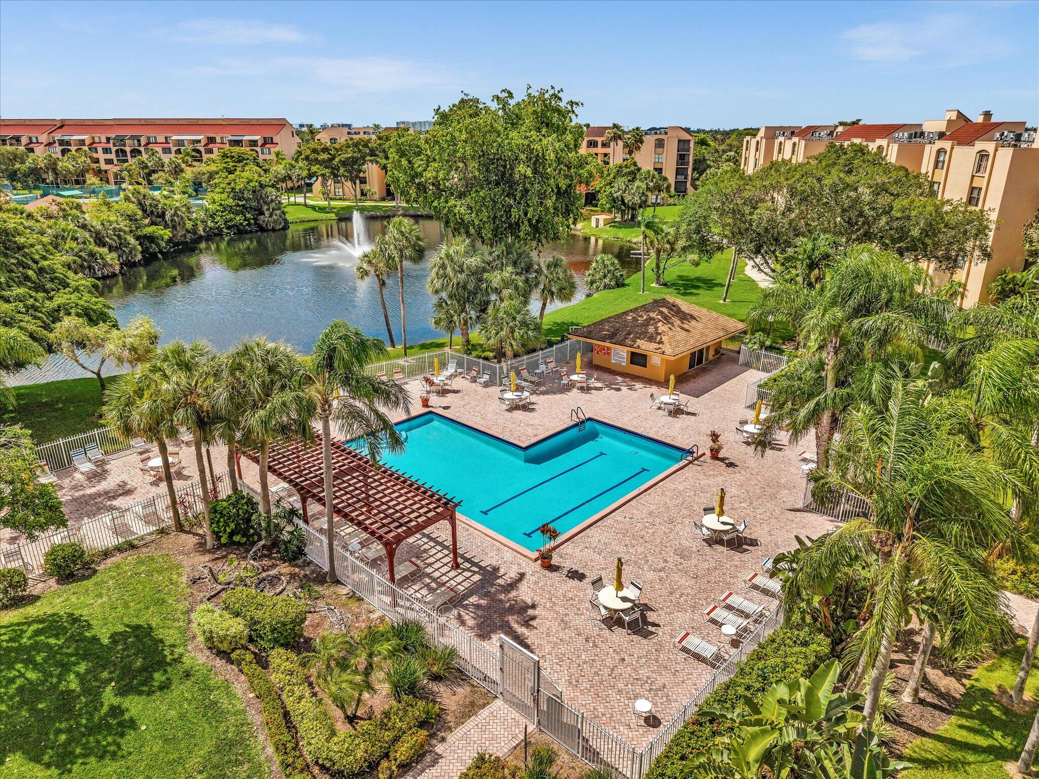 LAVERS DELRAY RACQUET CLUB CONDO - Residential Lease
