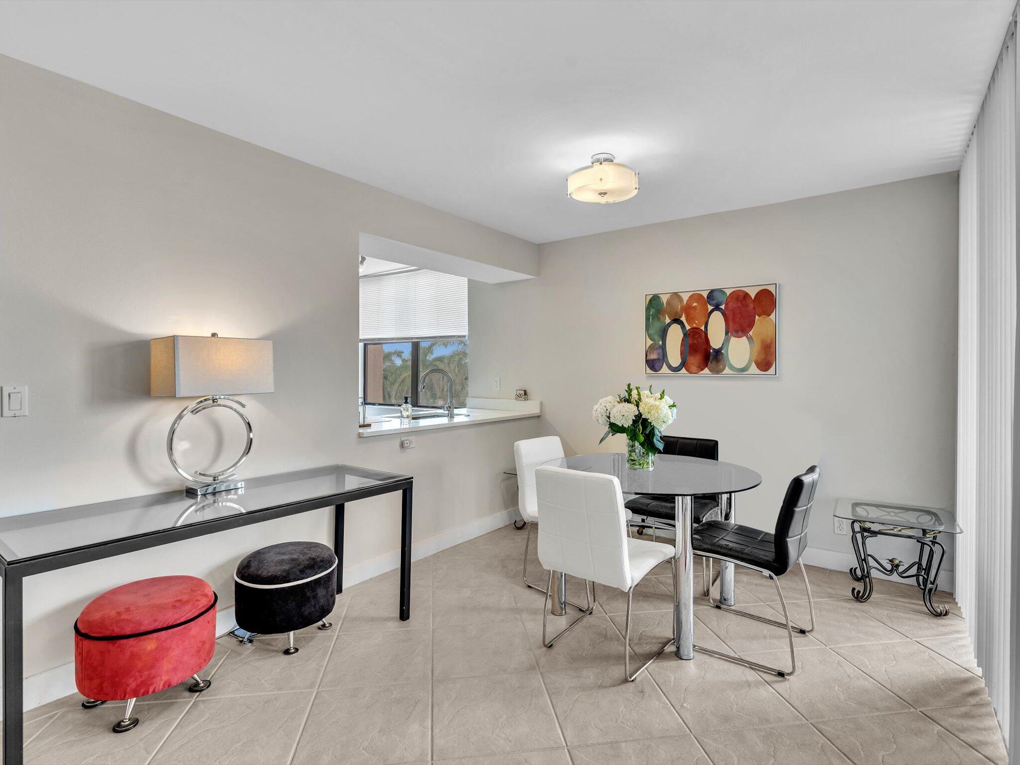 LAVERS DELRAY RACQUET CLUB CONDO - Residential Lease