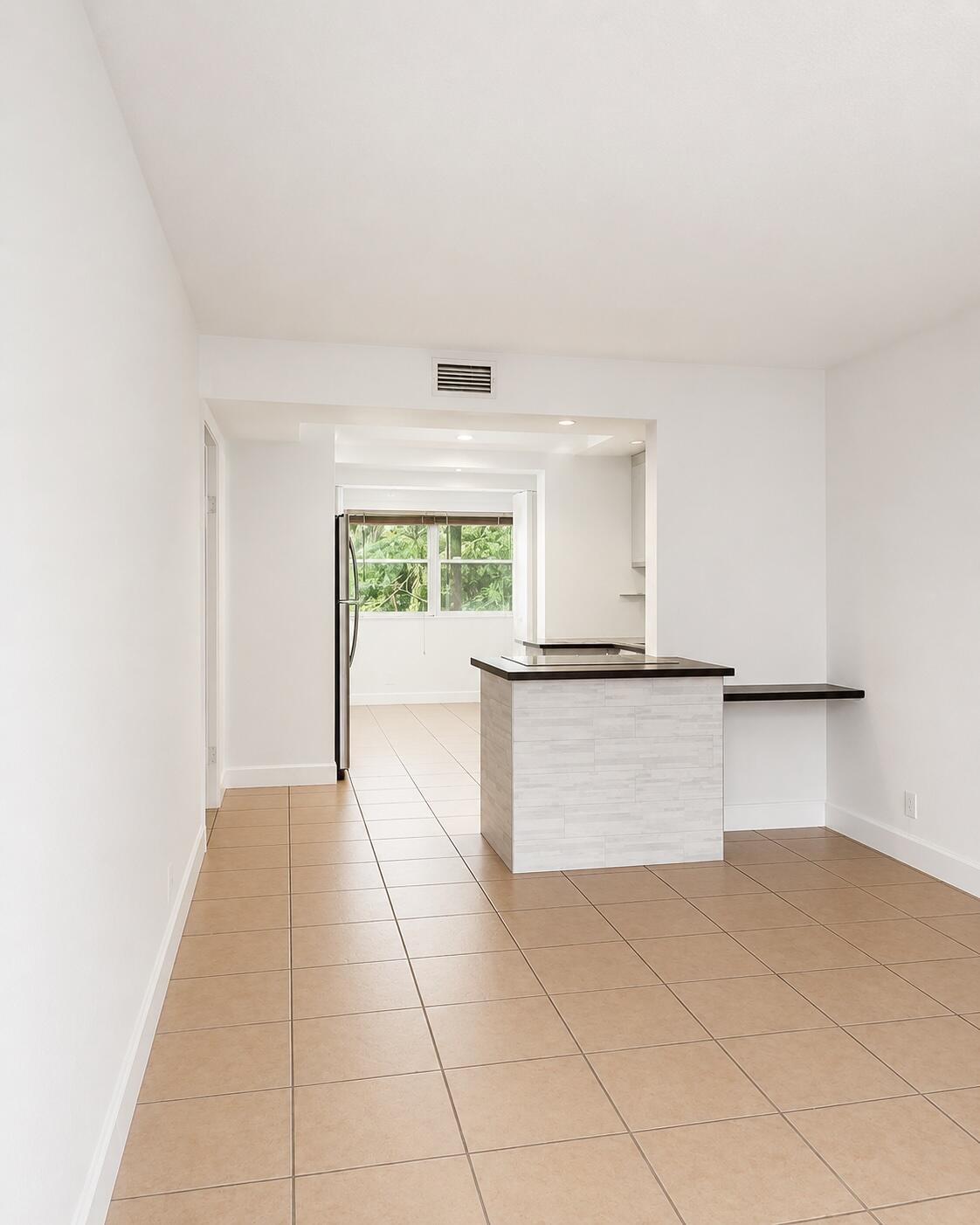 YACHT HARBOR ESTATES - Residential Lease