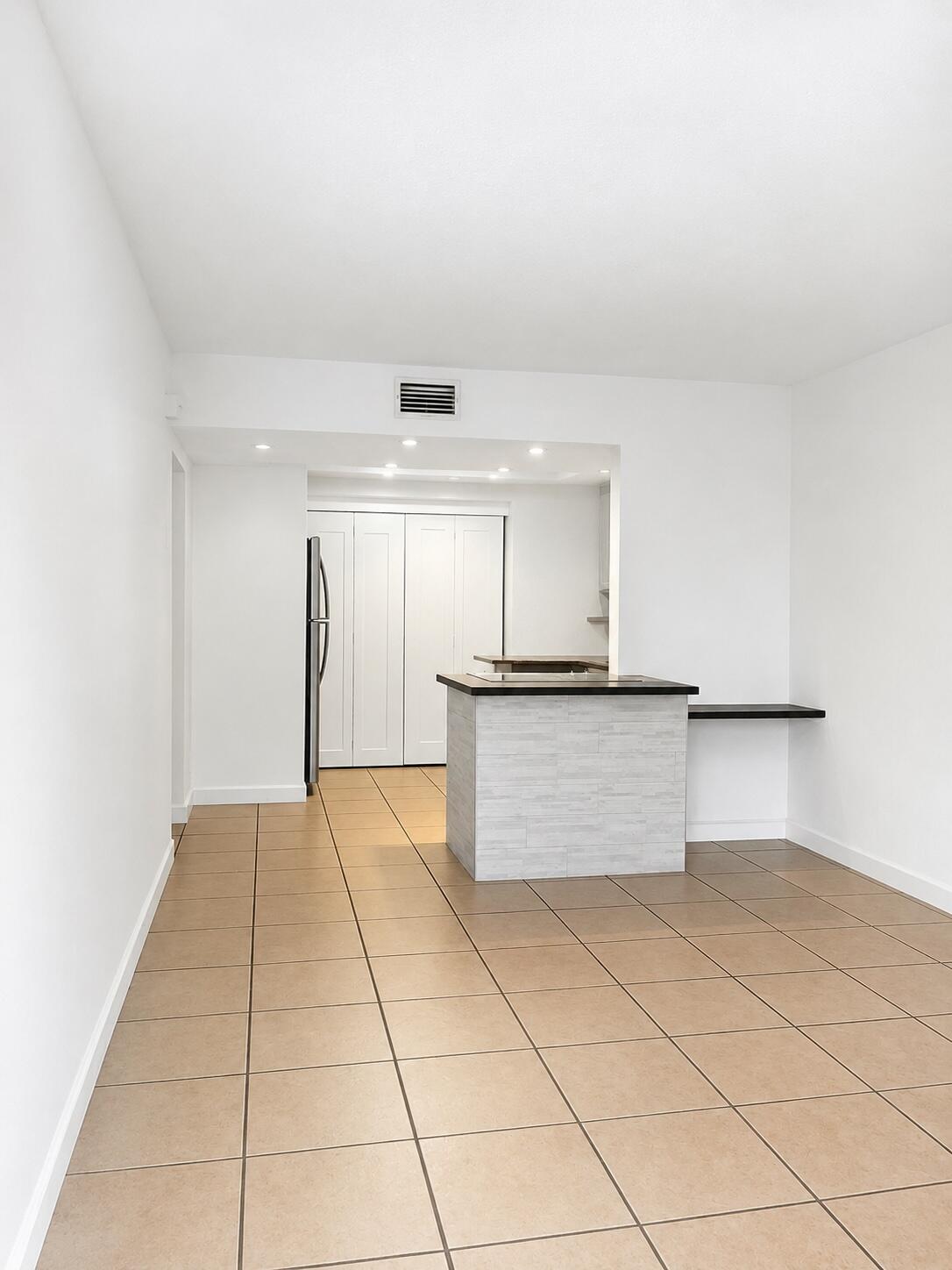 YACHT HARBOR ESTATES - Residential Lease