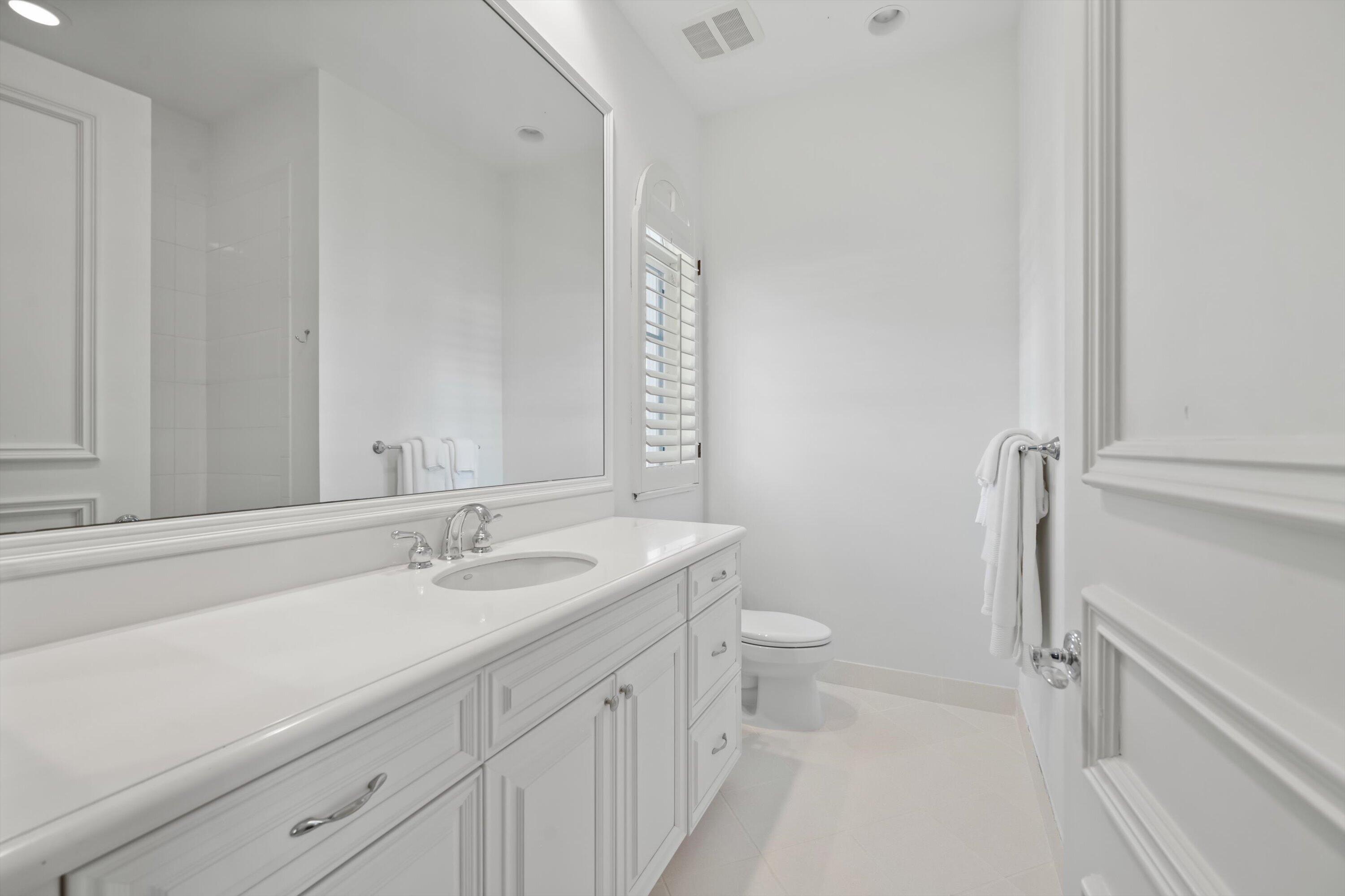 HARBOUR ISLES - Residential