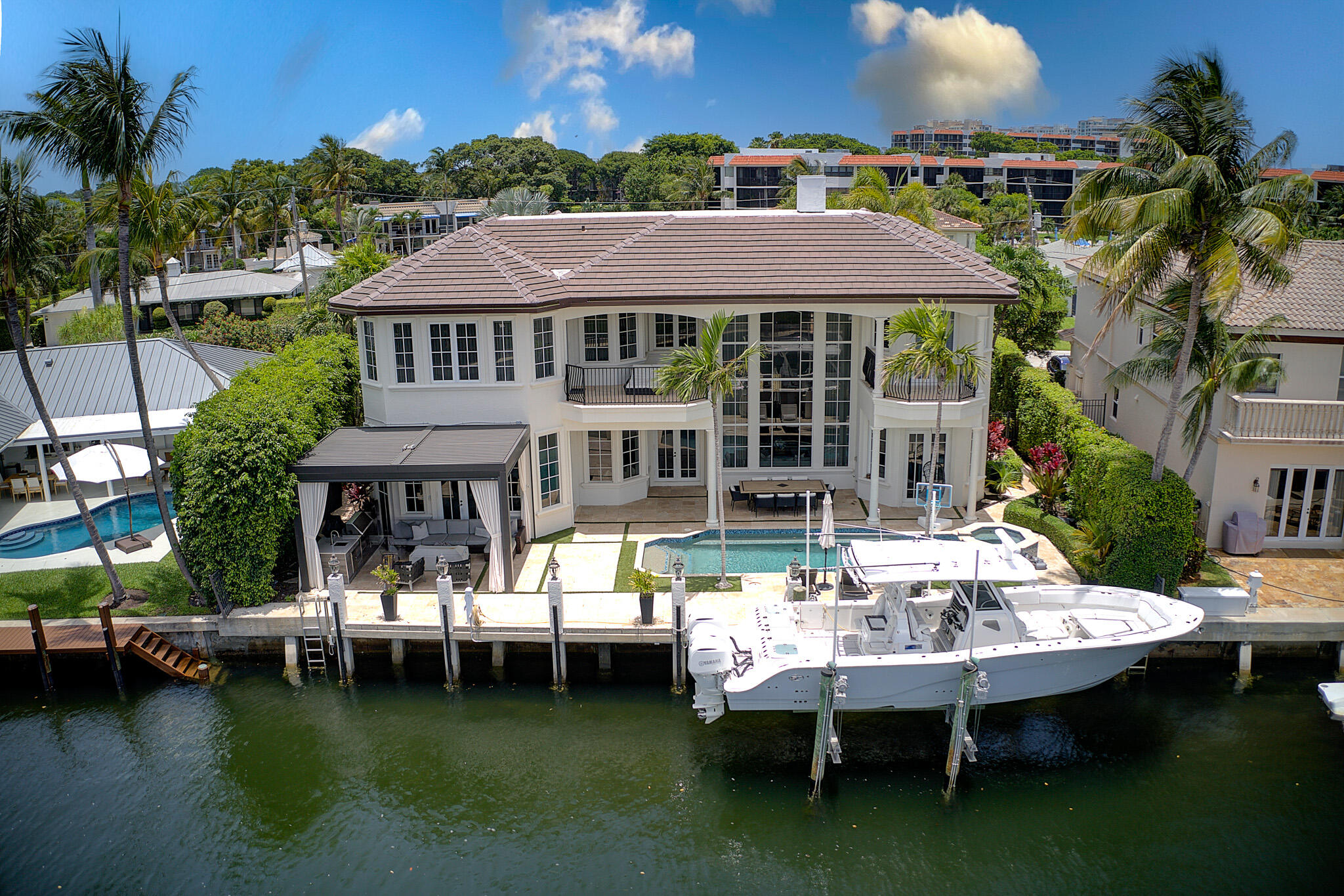 CARIBBEAN KEYS - Residential