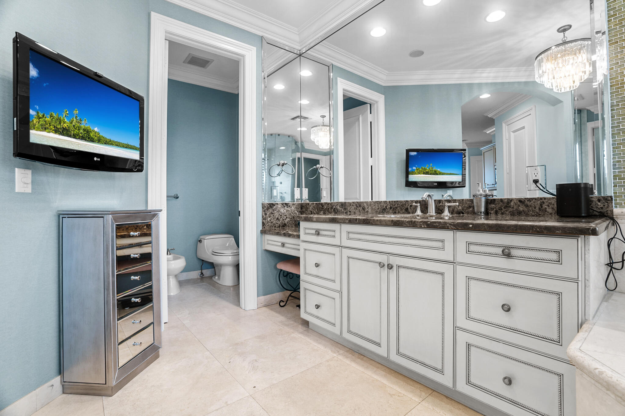 CARIBBEAN KEYS - Residential