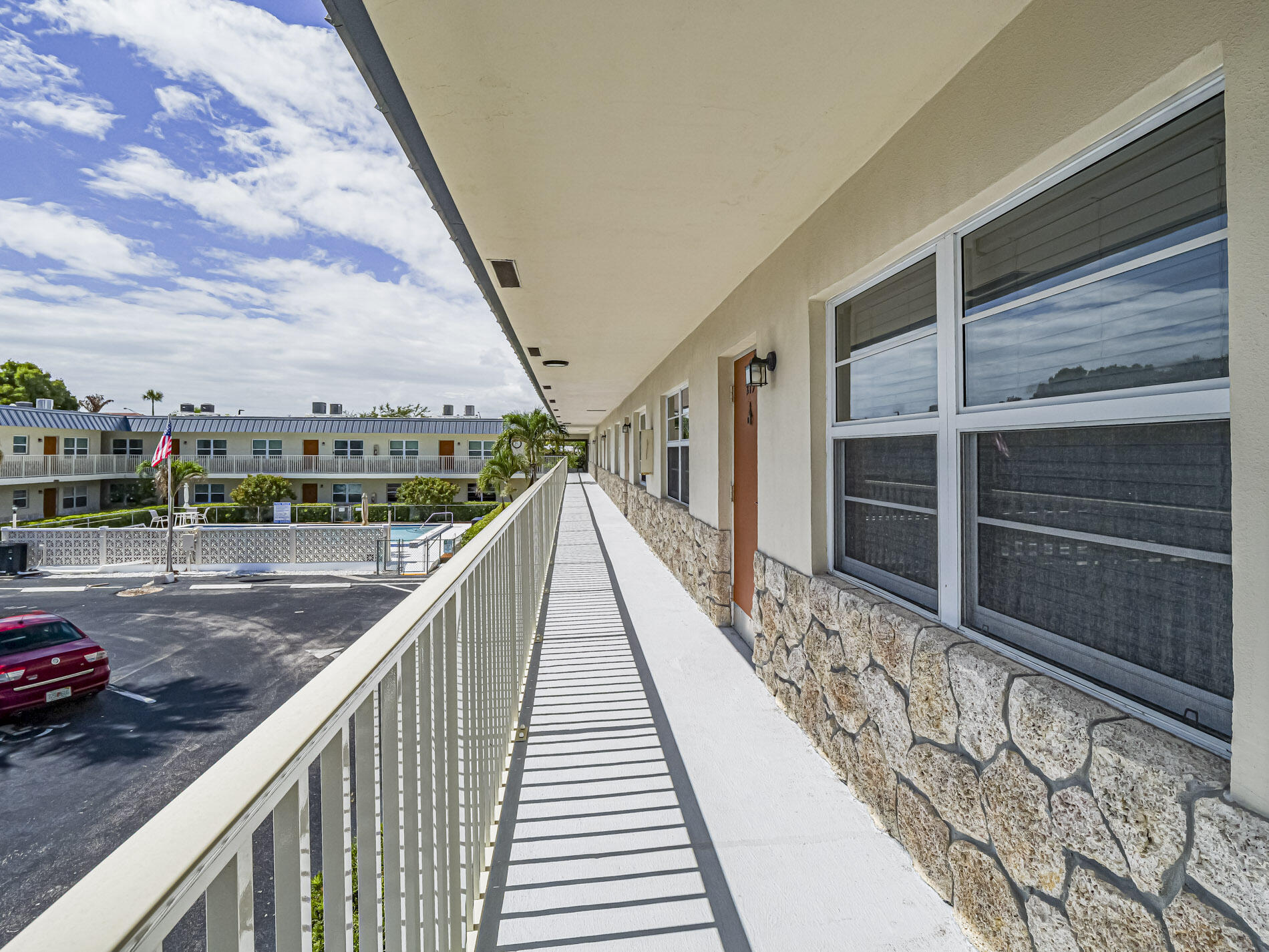 SHADOWLAWN CONDO - Residential