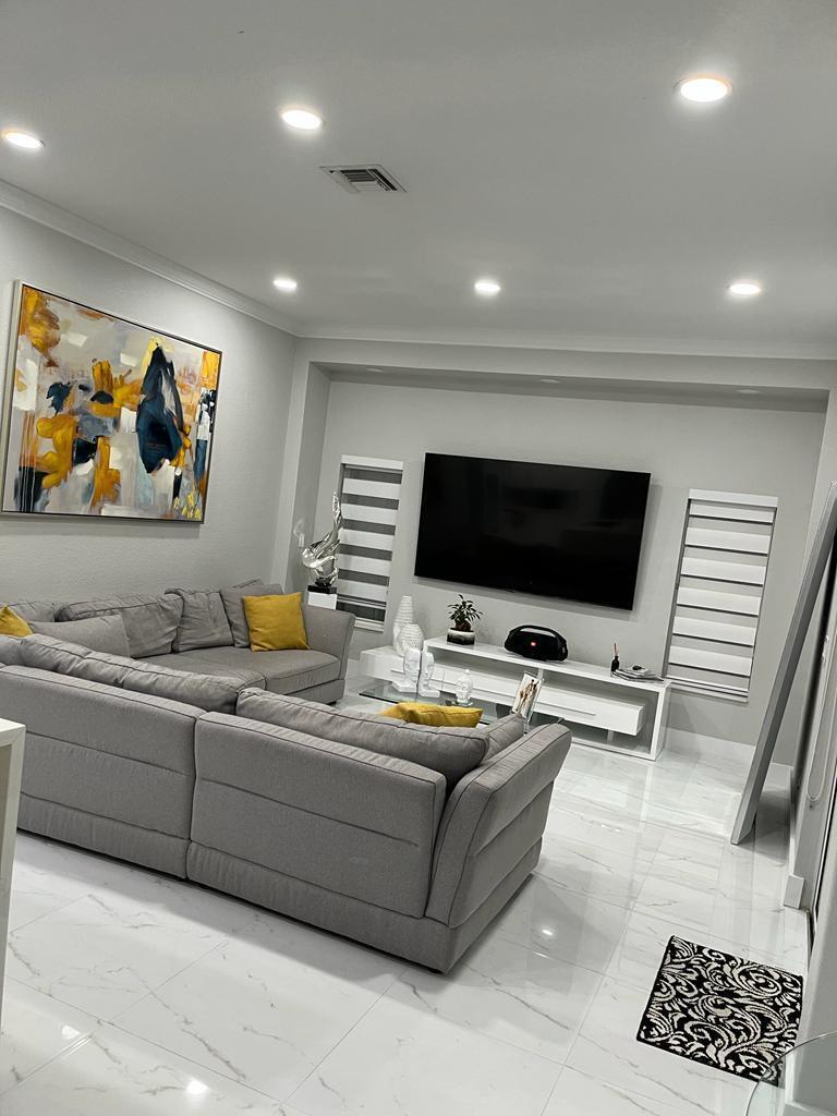 PORT ST LUCIE SECTION 27 - Residential