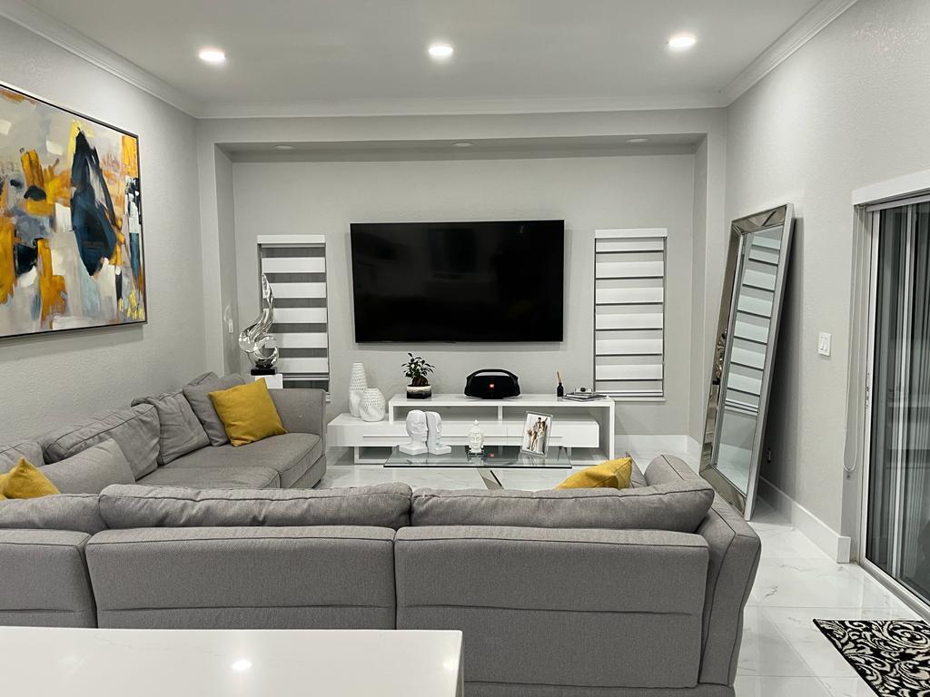 PORT ST LUCIE SECTION 27 - Residential