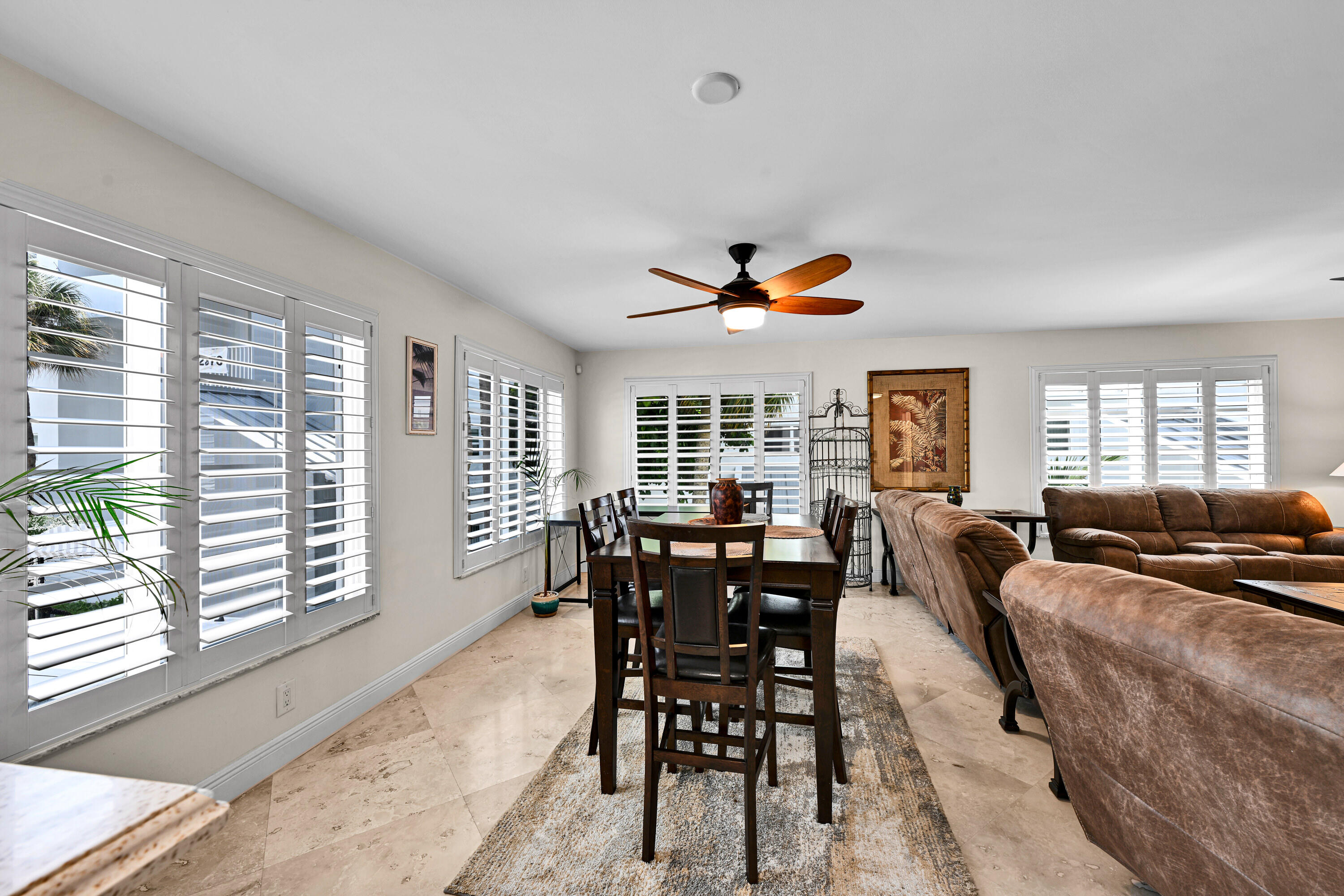 CASA LA QUINTA CONDO - Residential