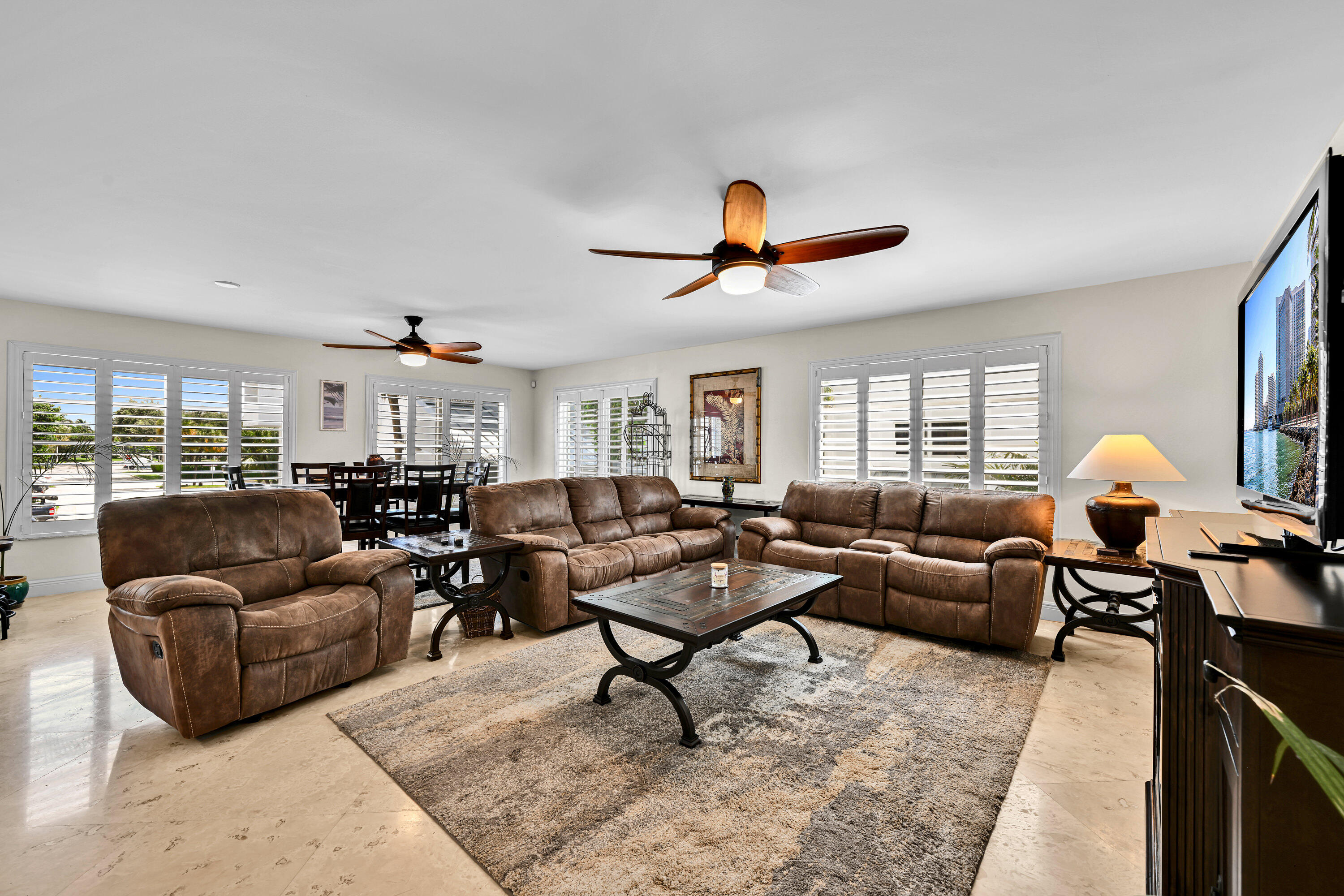 CASA LA QUINTA CONDO - Residential