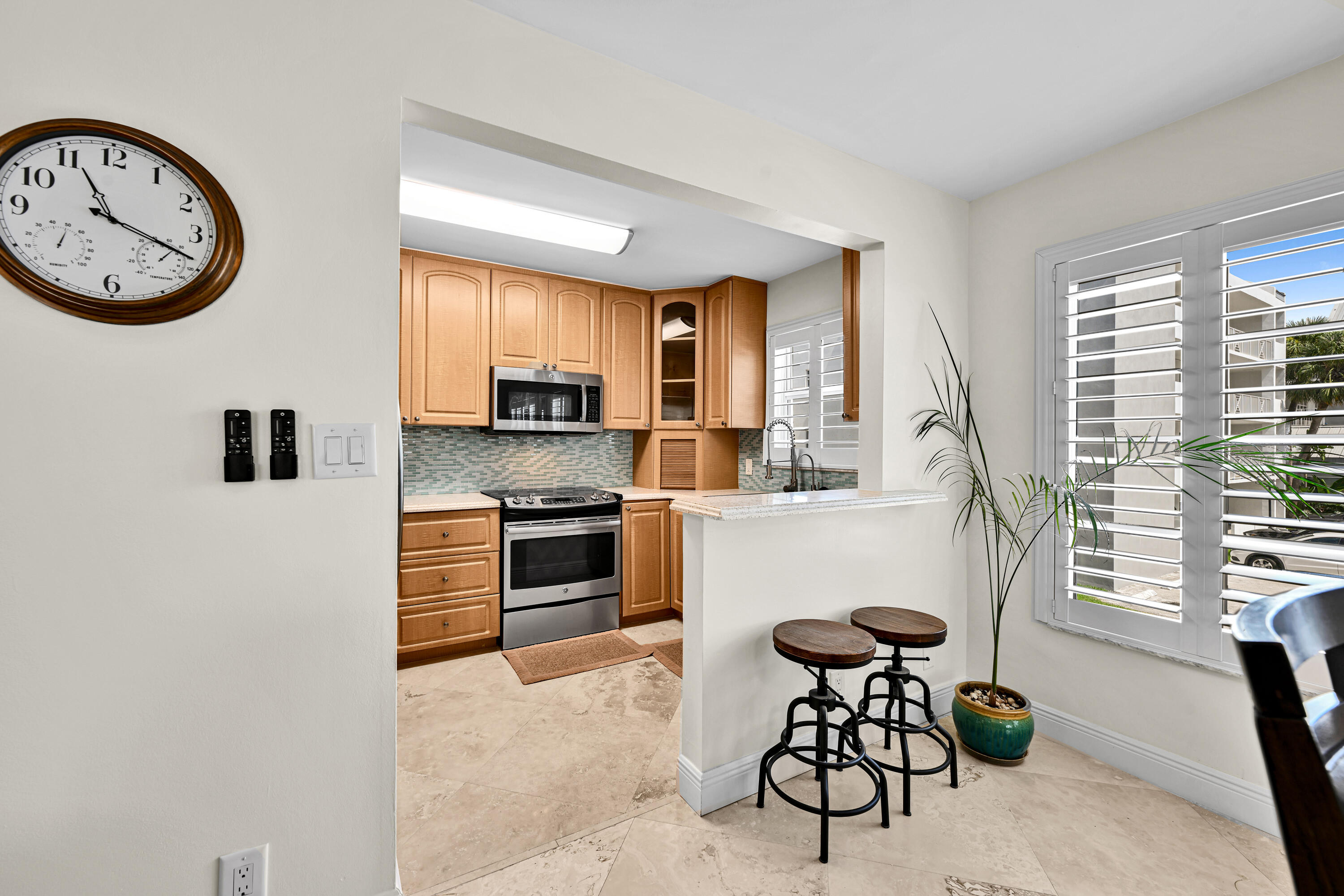 CASA LA QUINTA CONDO - Residential