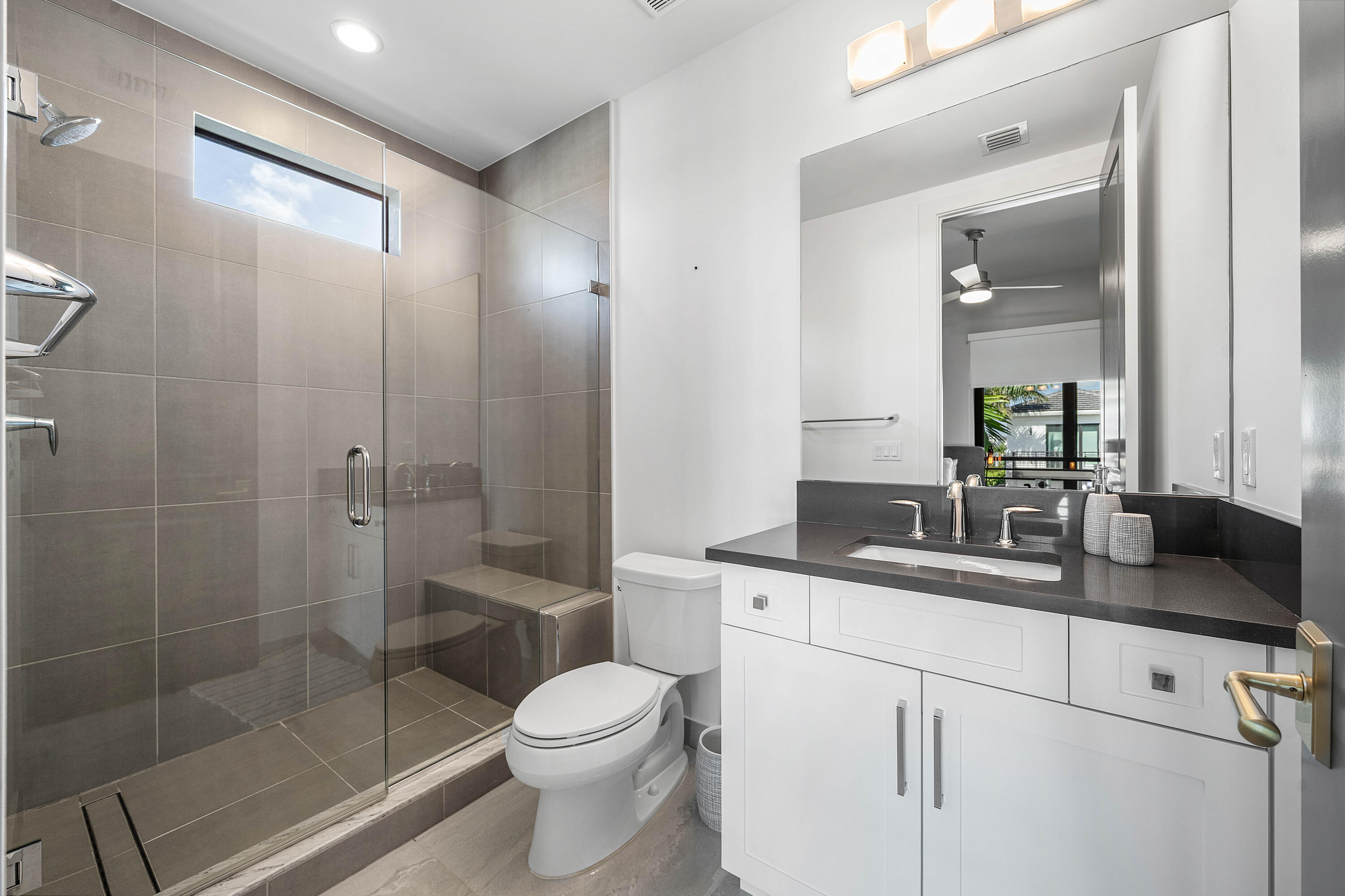 ROYAL PALM POLO - Residential