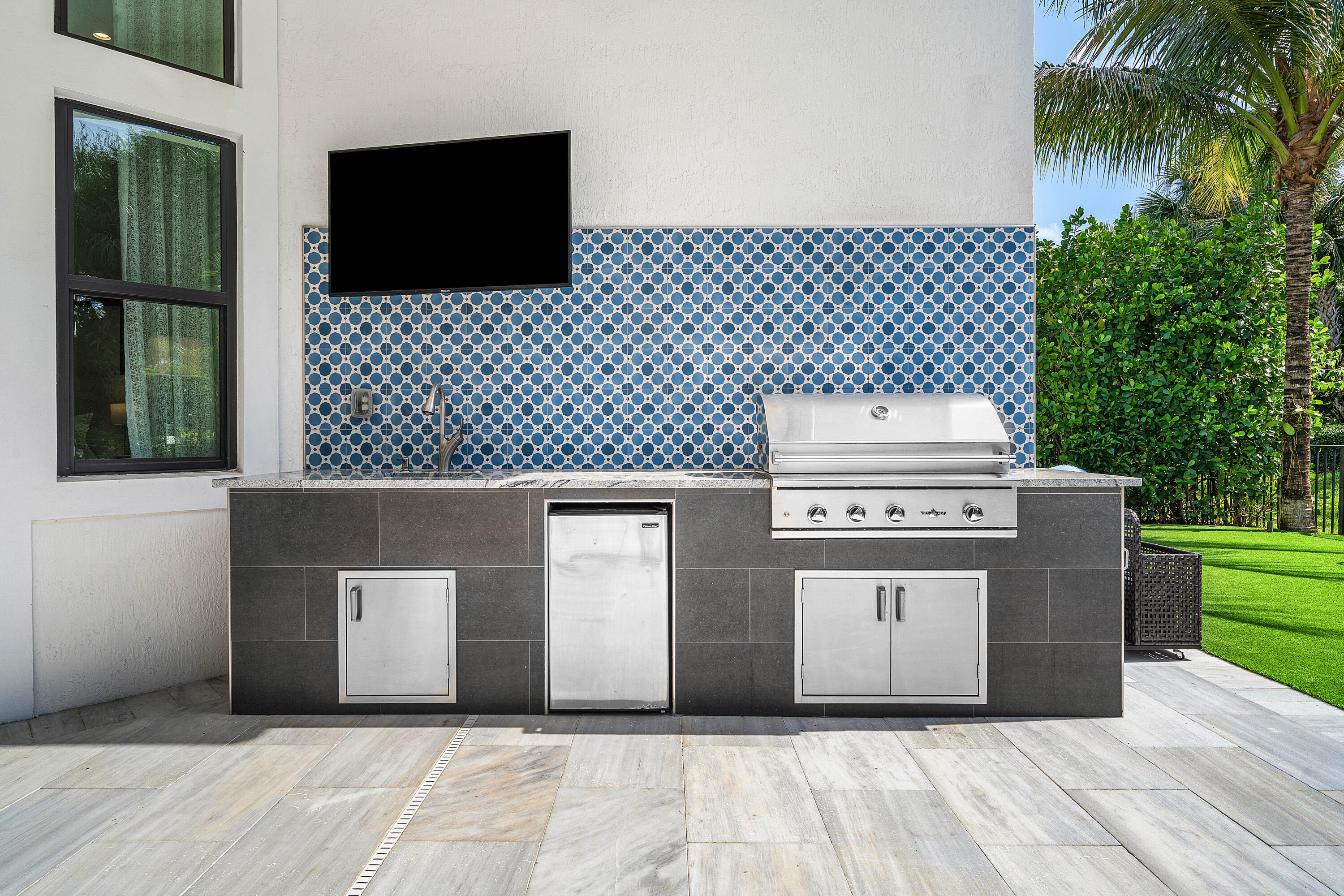 ROYAL PALM POLO - Residential