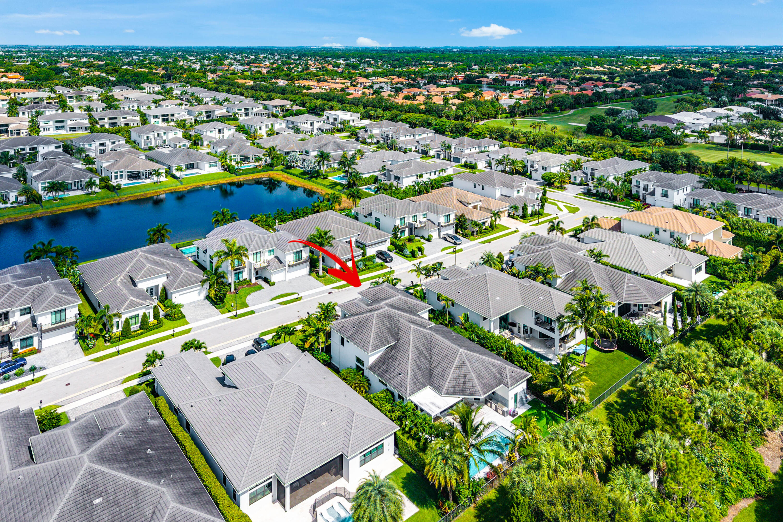 ROYAL PALM POLO - Residential