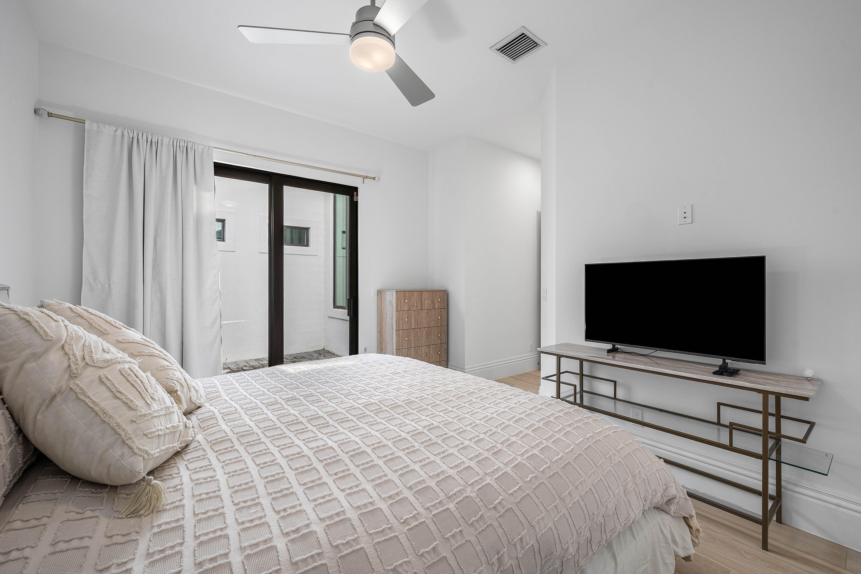 ROYAL PALM POLO - Residential