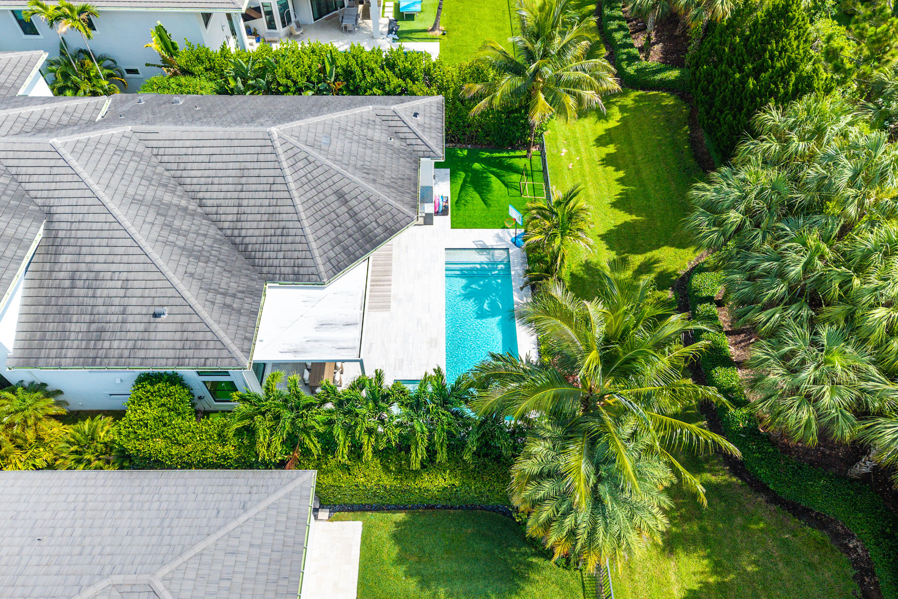 ROYAL PALM POLO - Residential