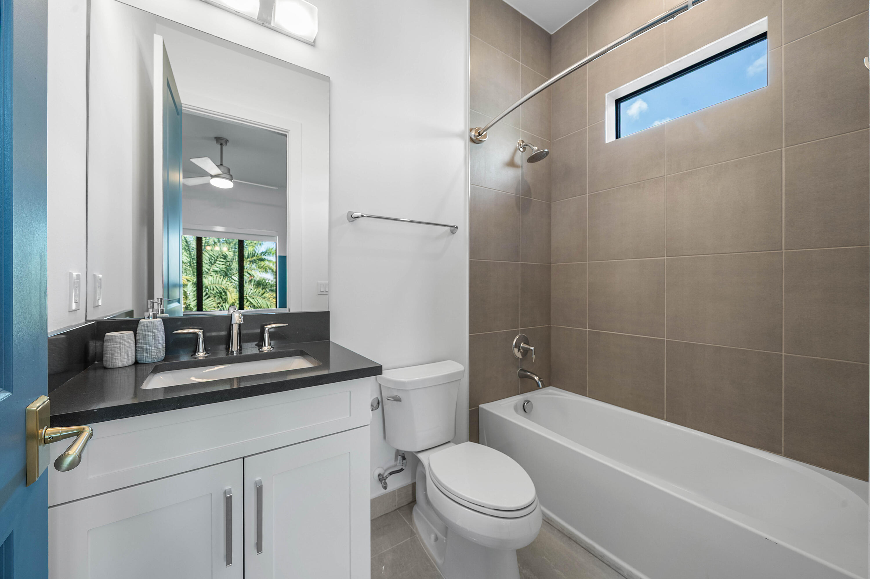 ROYAL PALM POLO - Residential