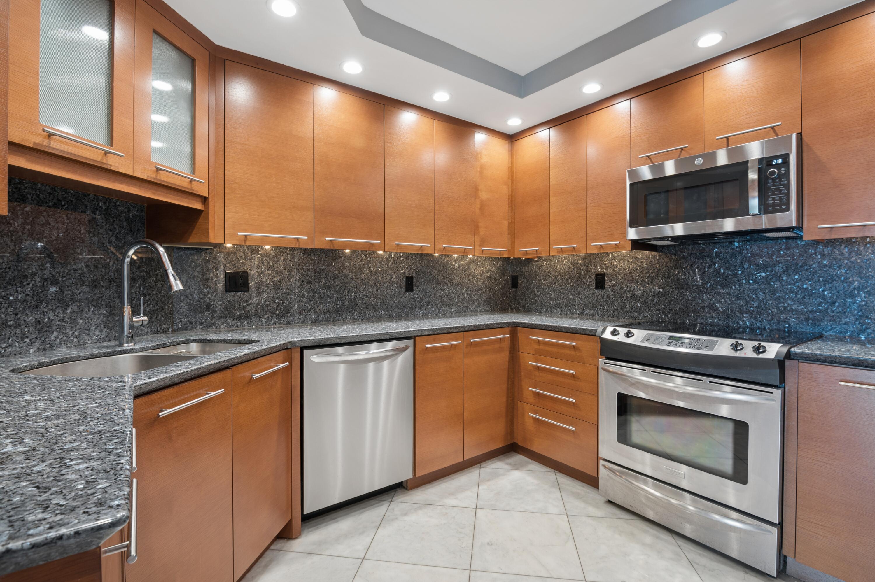 POINT OF AMERICAS CONDO - Residential